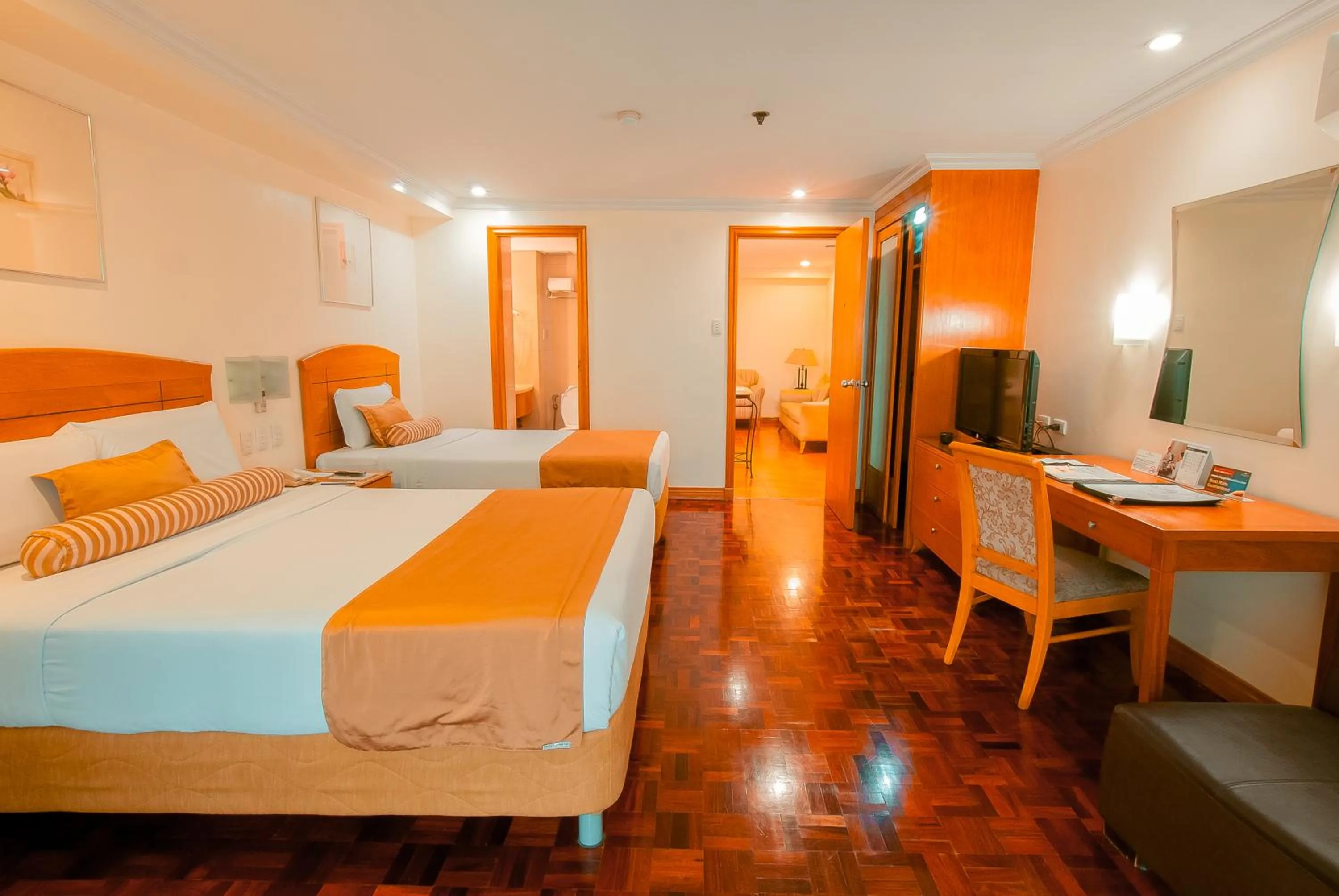 Bed in City Garden Suites Manila