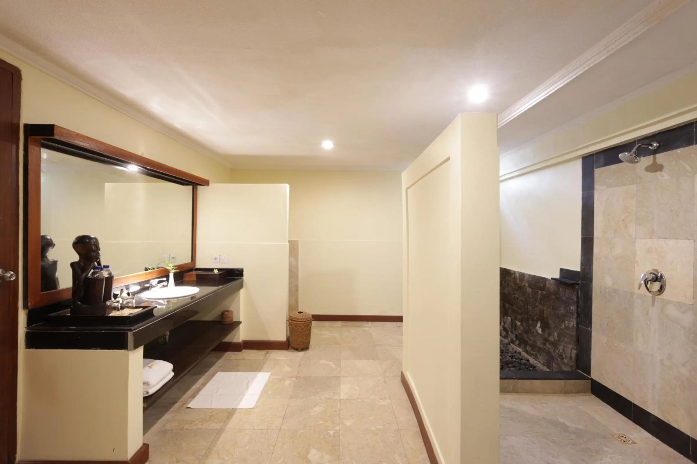 Bathroom in Vila Ombak