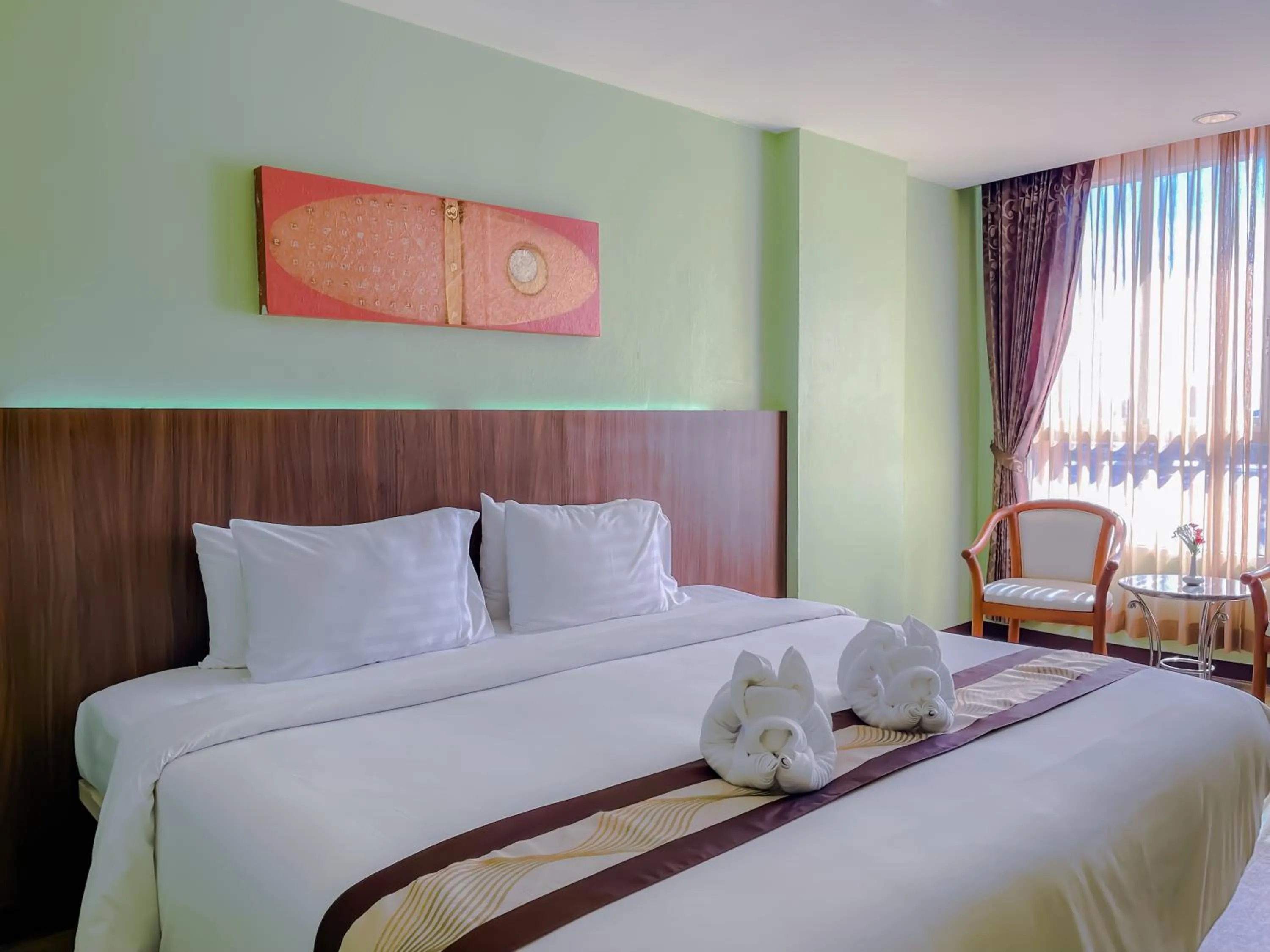 Bed in Eastern Grand Palace