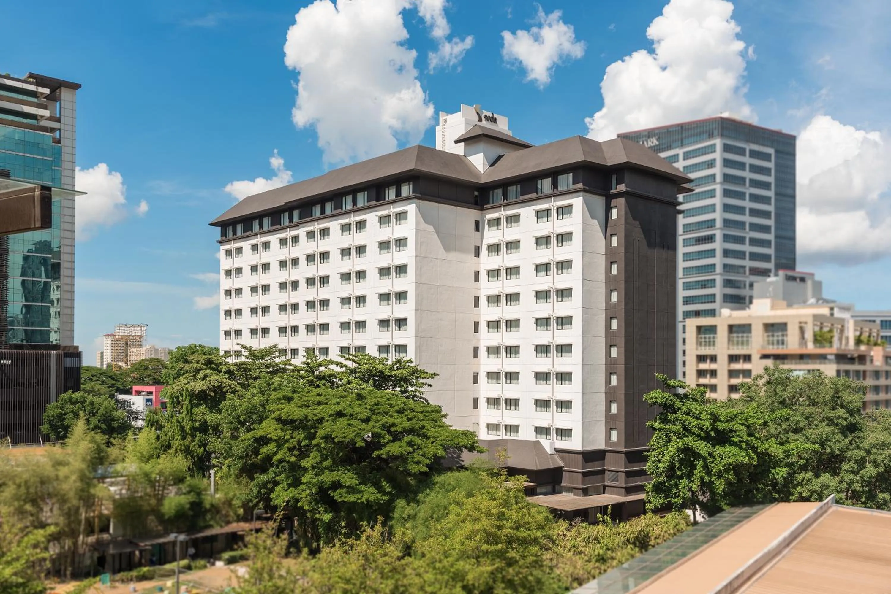 Property building in Seda Ayala Center Cebu City