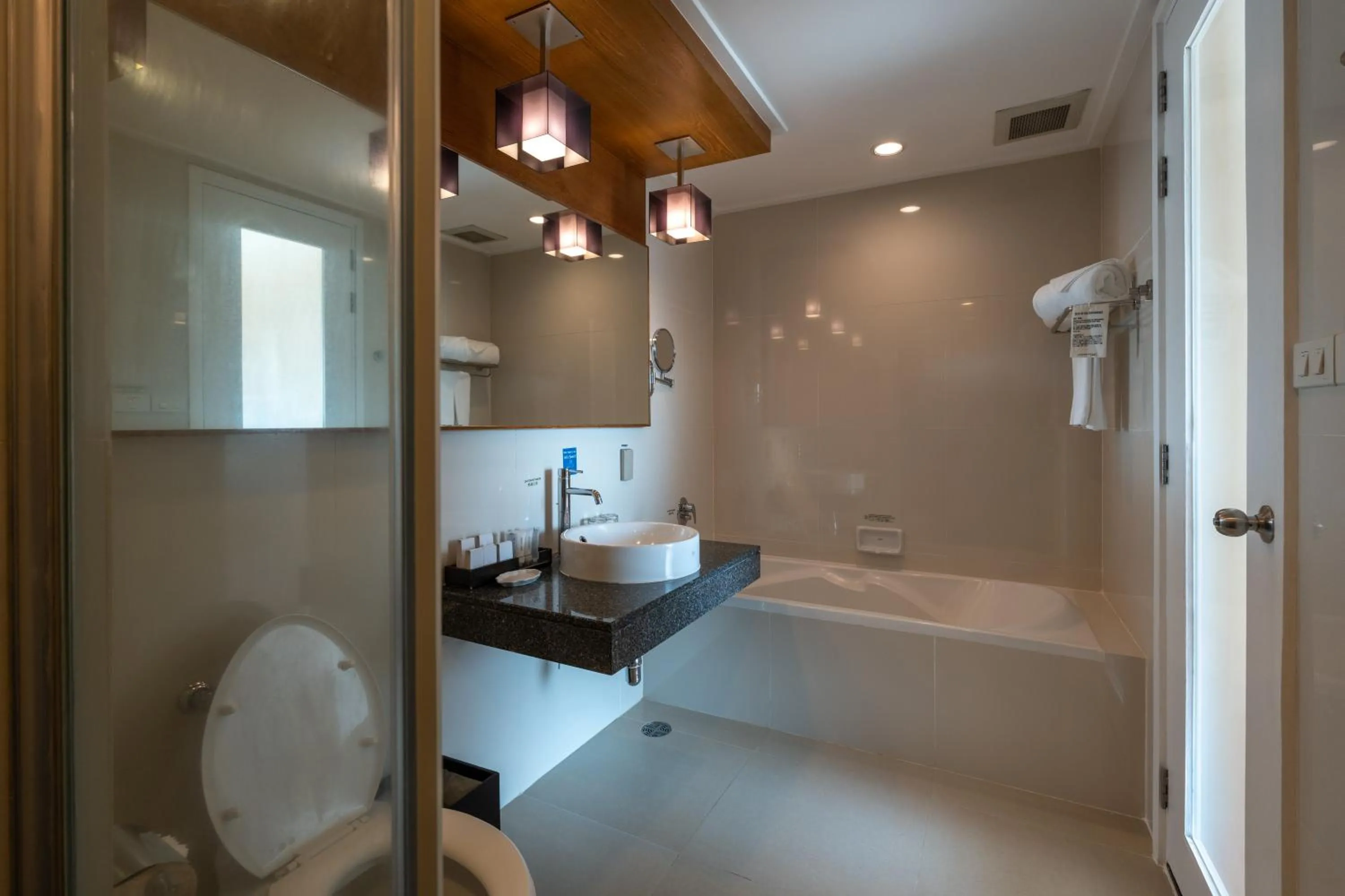 Shower in Kantary Hills Hotel, Chiang Mai