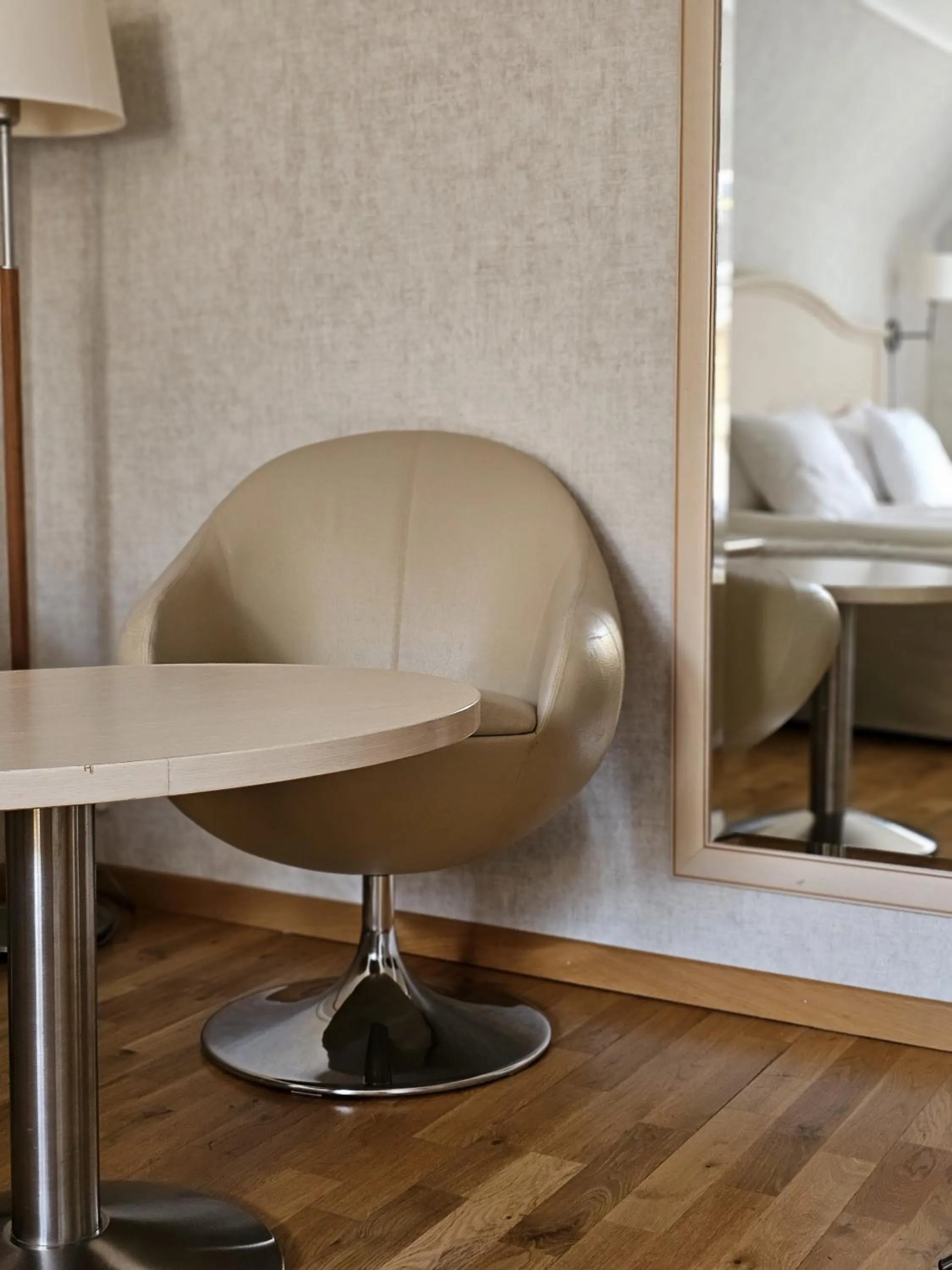 hair dresser in Hotel Skansen