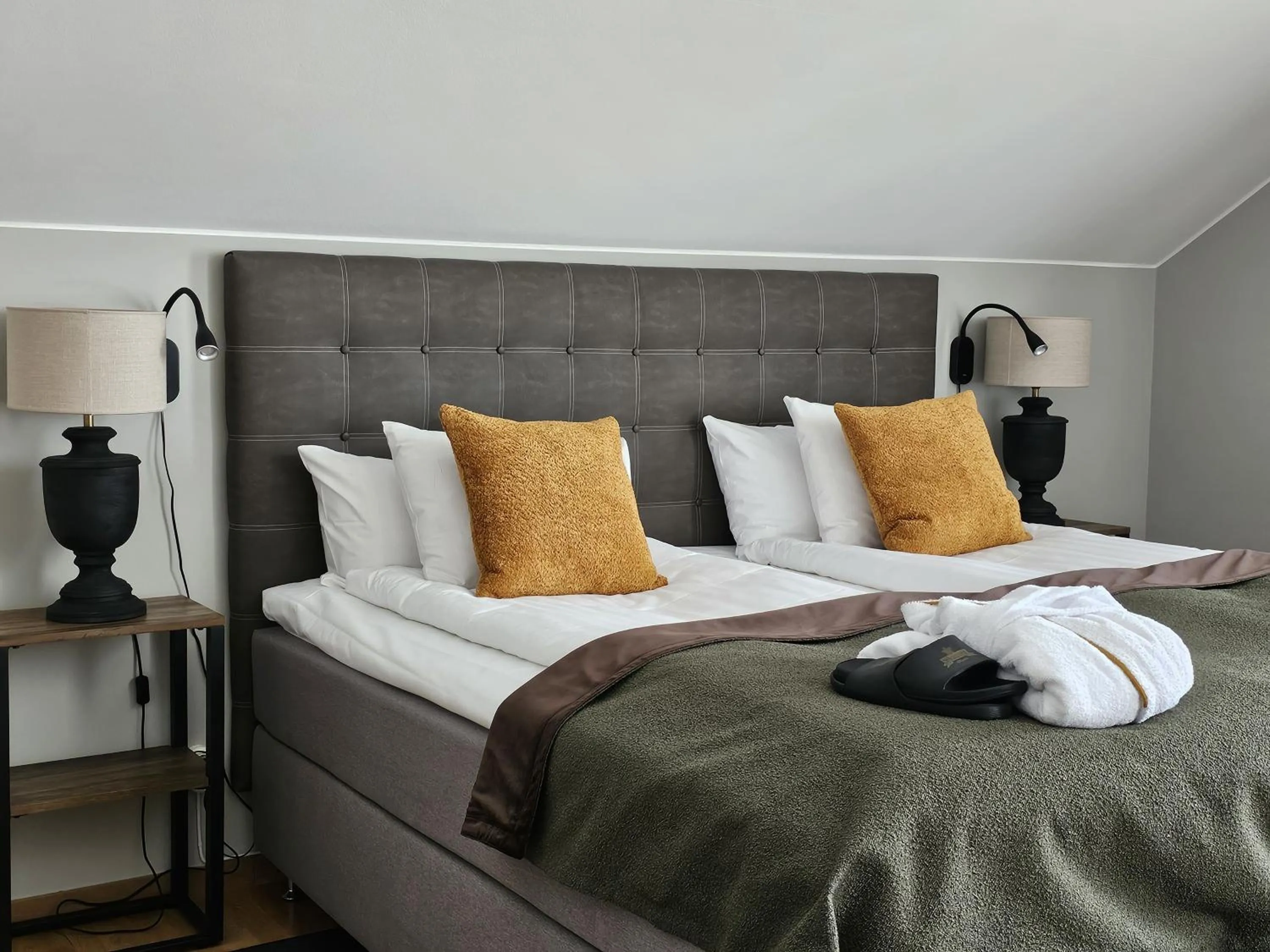 Bed in Hotel Skansen