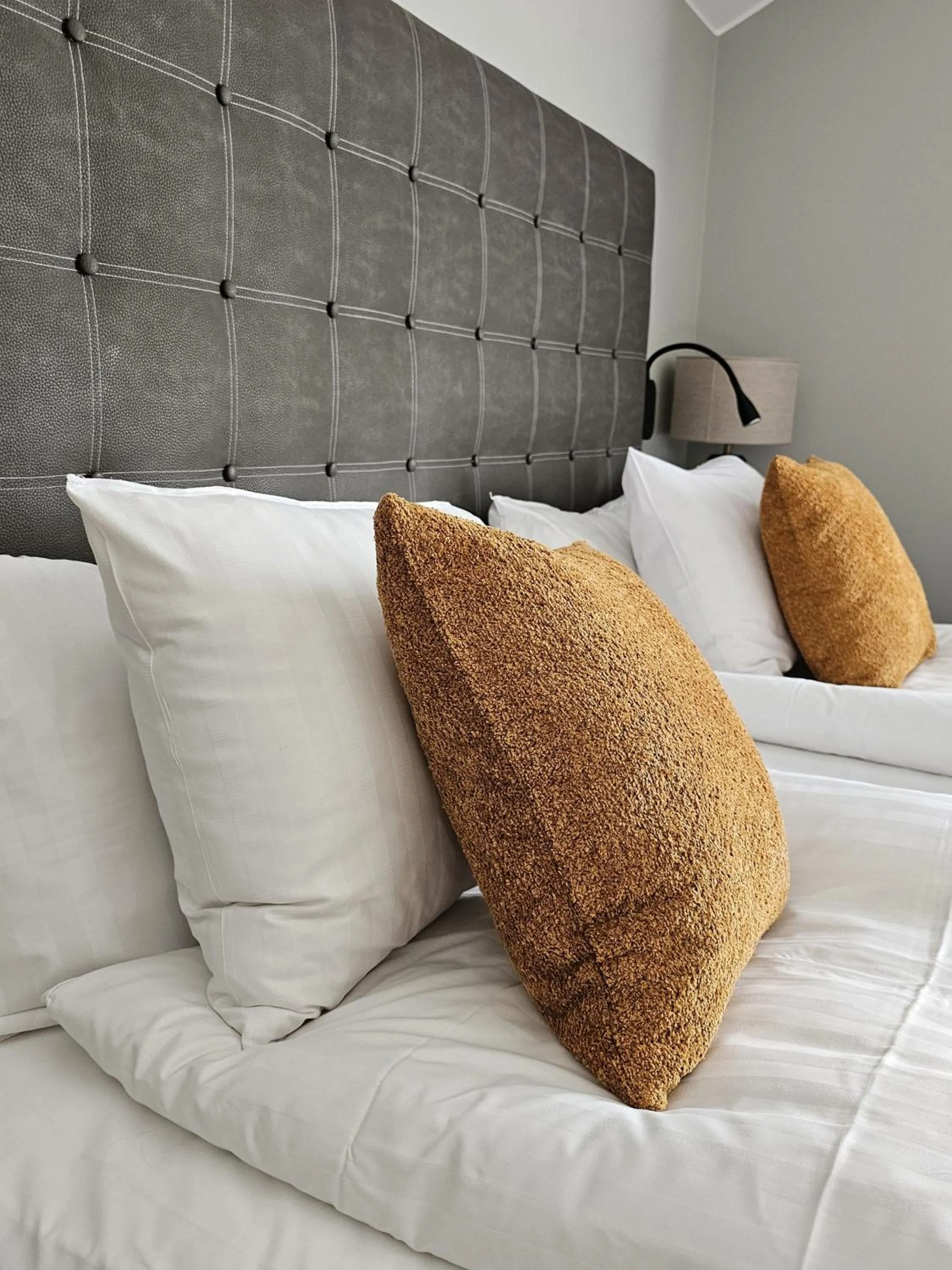 Bed in Hotel Skansen