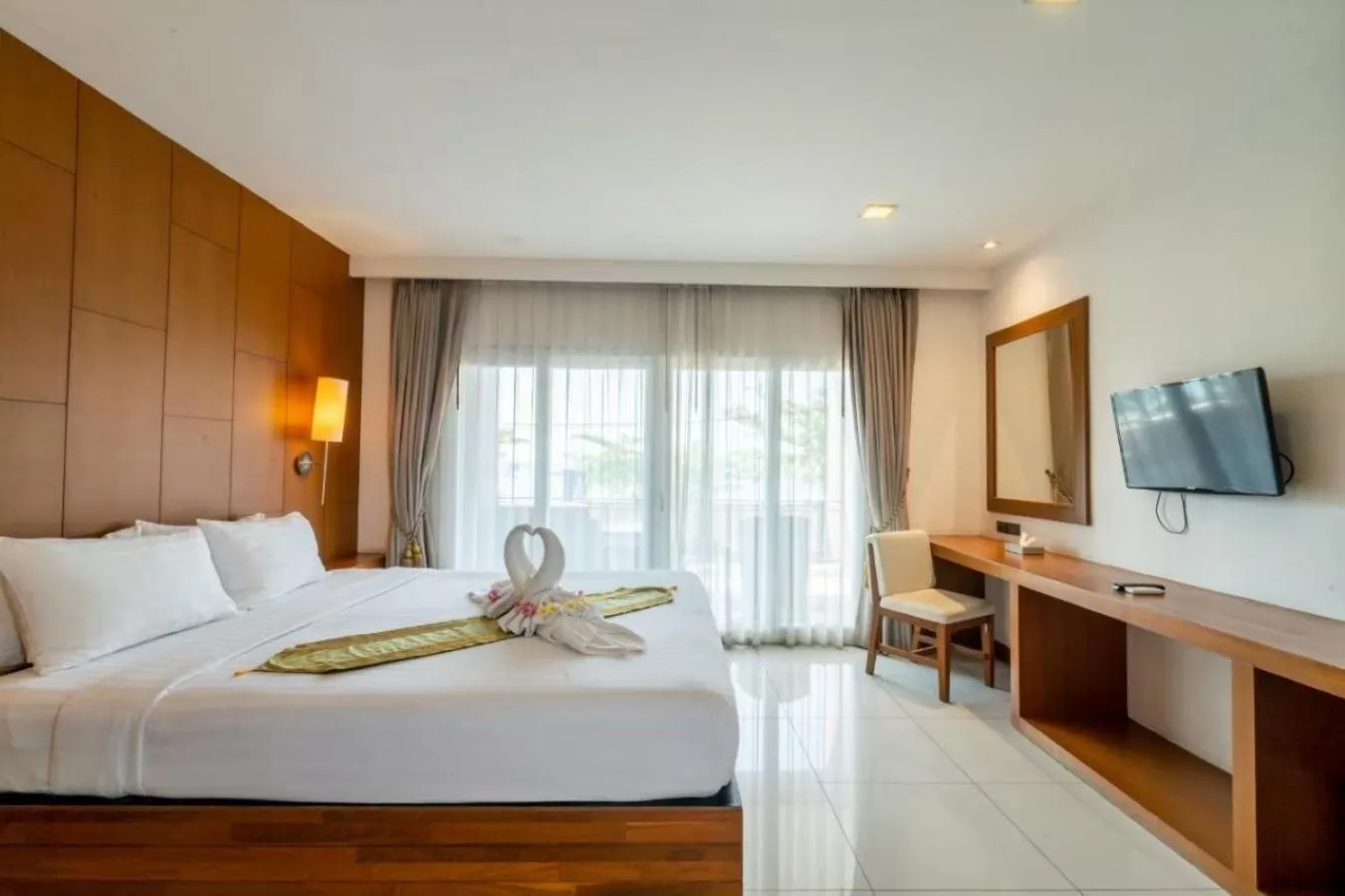 Bedroom, Bed in Baywalk Residence Pattaya