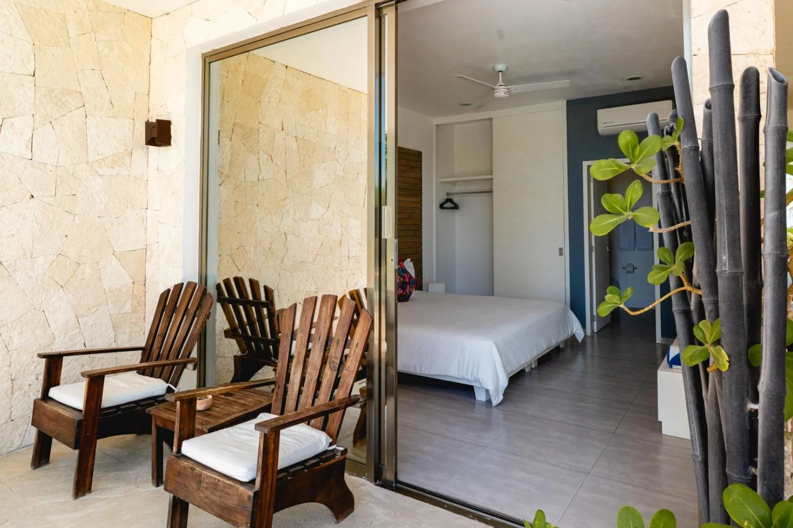 Photo of the whole room, Bed in Hotel La Casa Cielo solo adultos