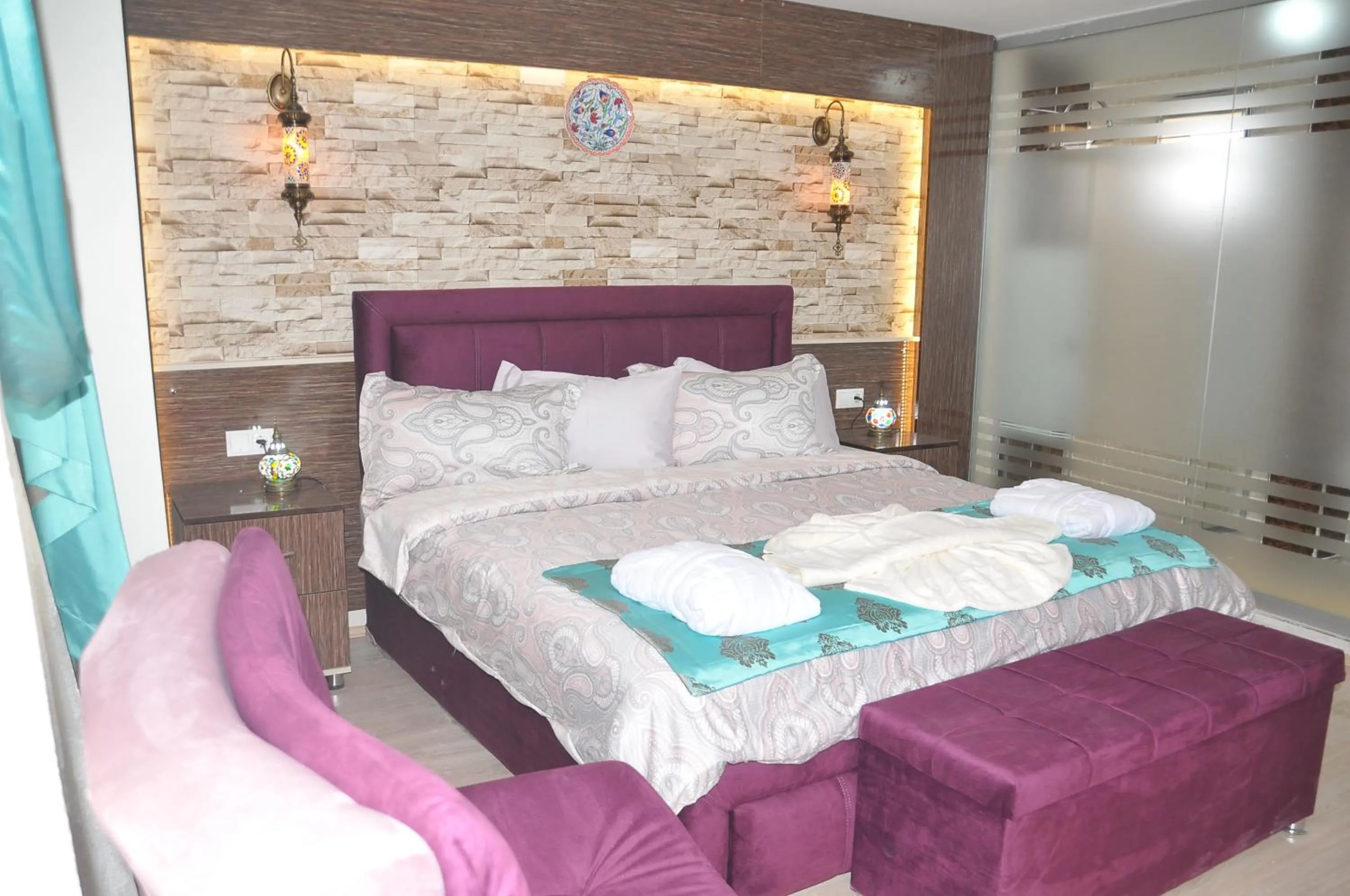 Shower, Bed in Hotel Goreme Sakura