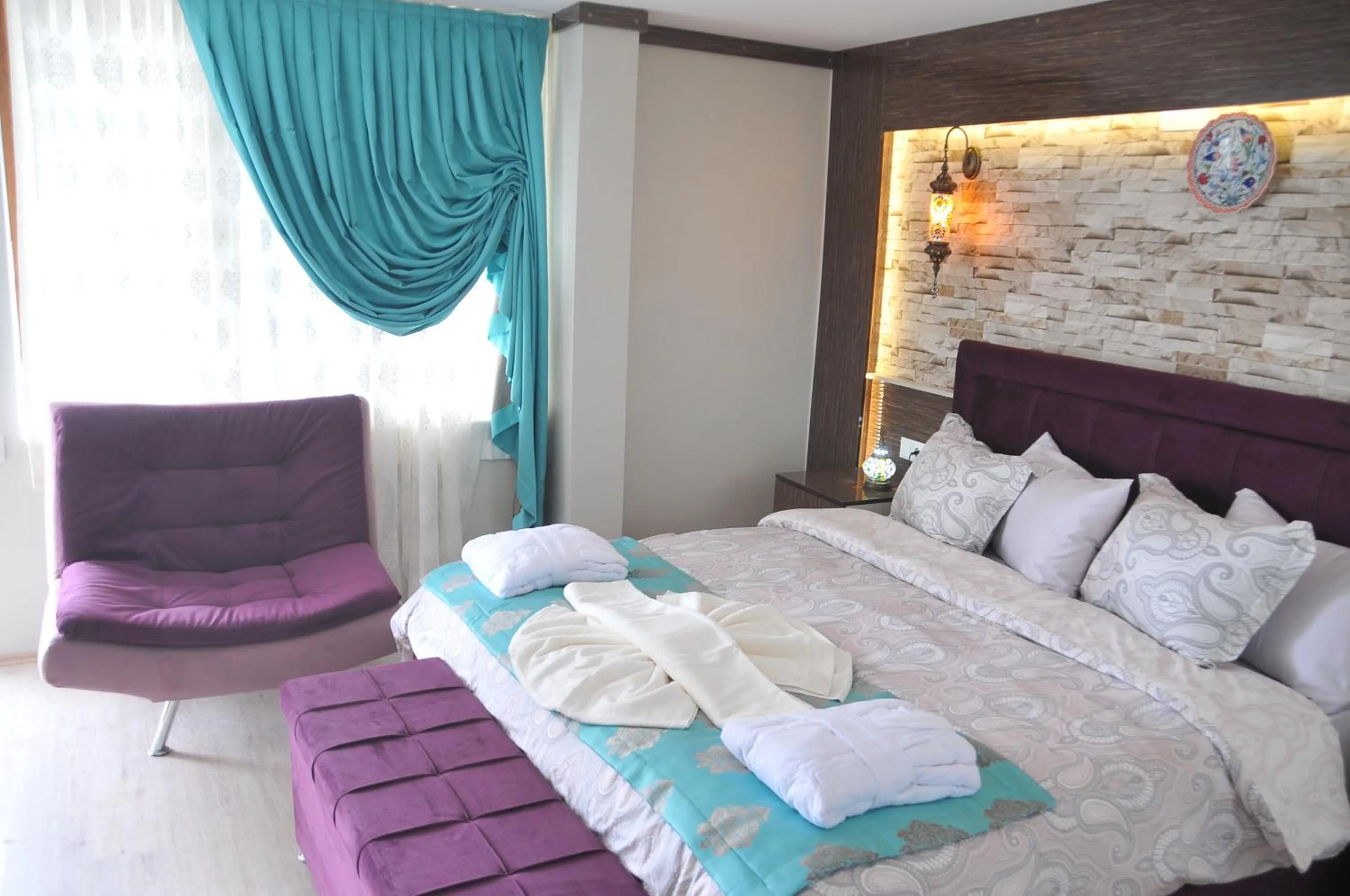 Shower, Bed in Hotel Goreme Sakura