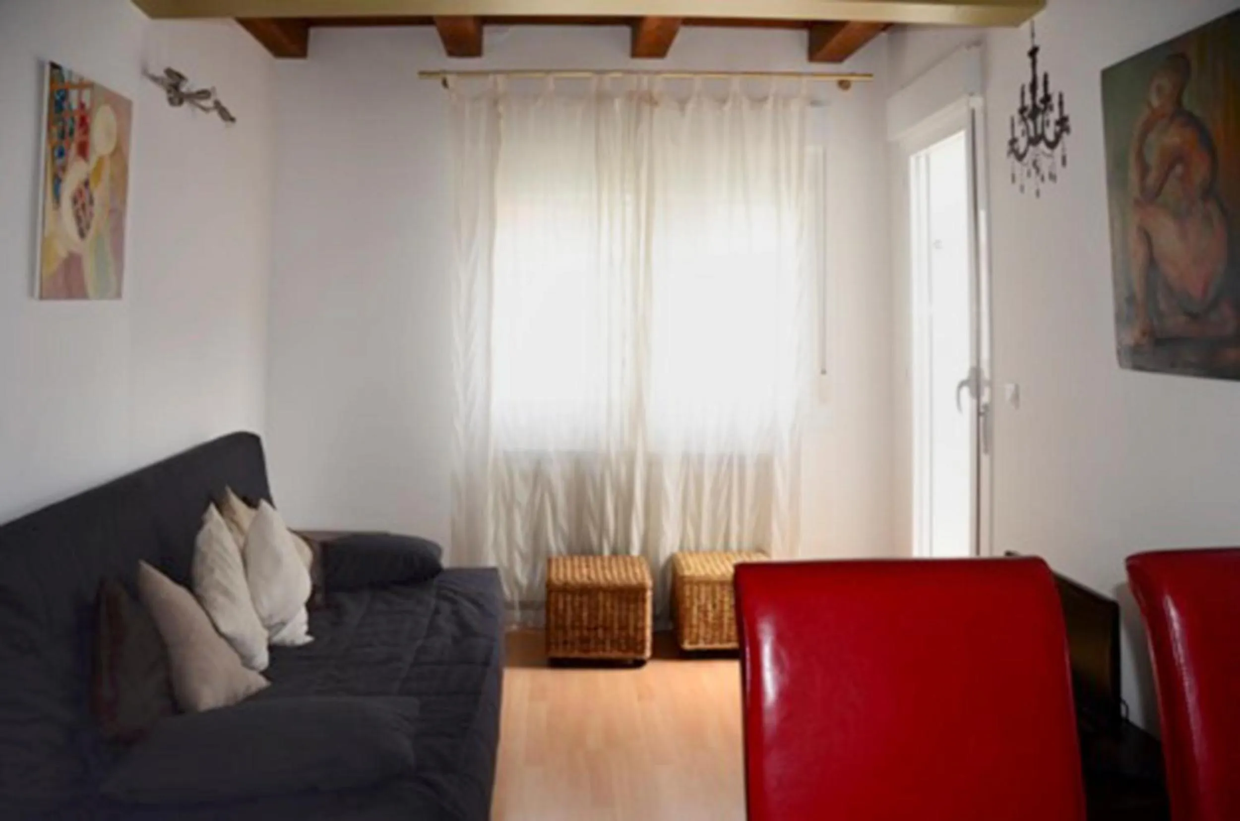 Seating area in Apartamentos Auhabitat Zaragoza, edificio de apartamentos turísticos
