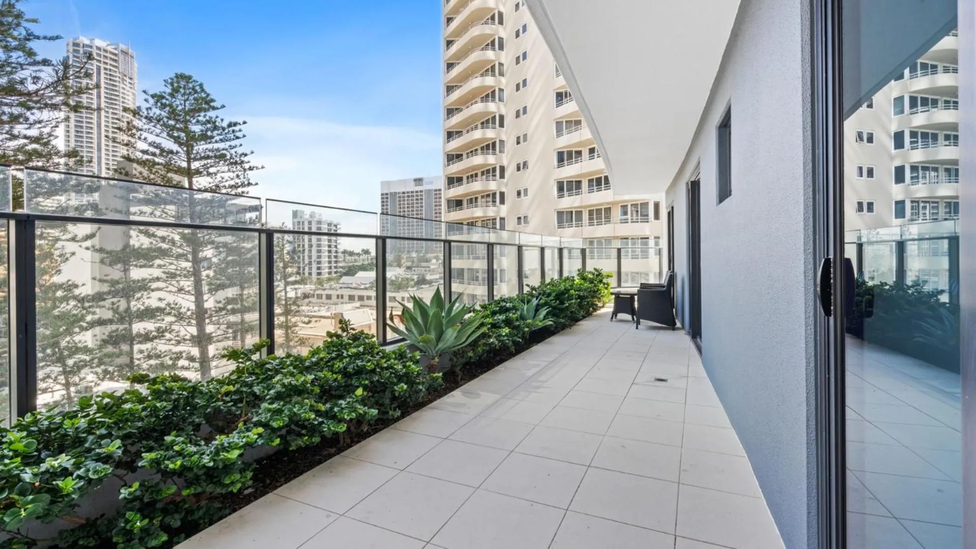 Soul Surfers Paradise - Gclr