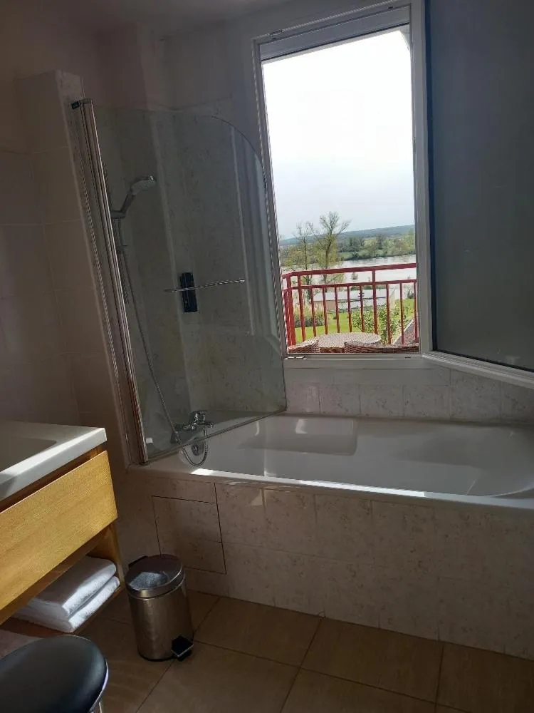 Logis Hôtel Restaurant Le Coq Hardi