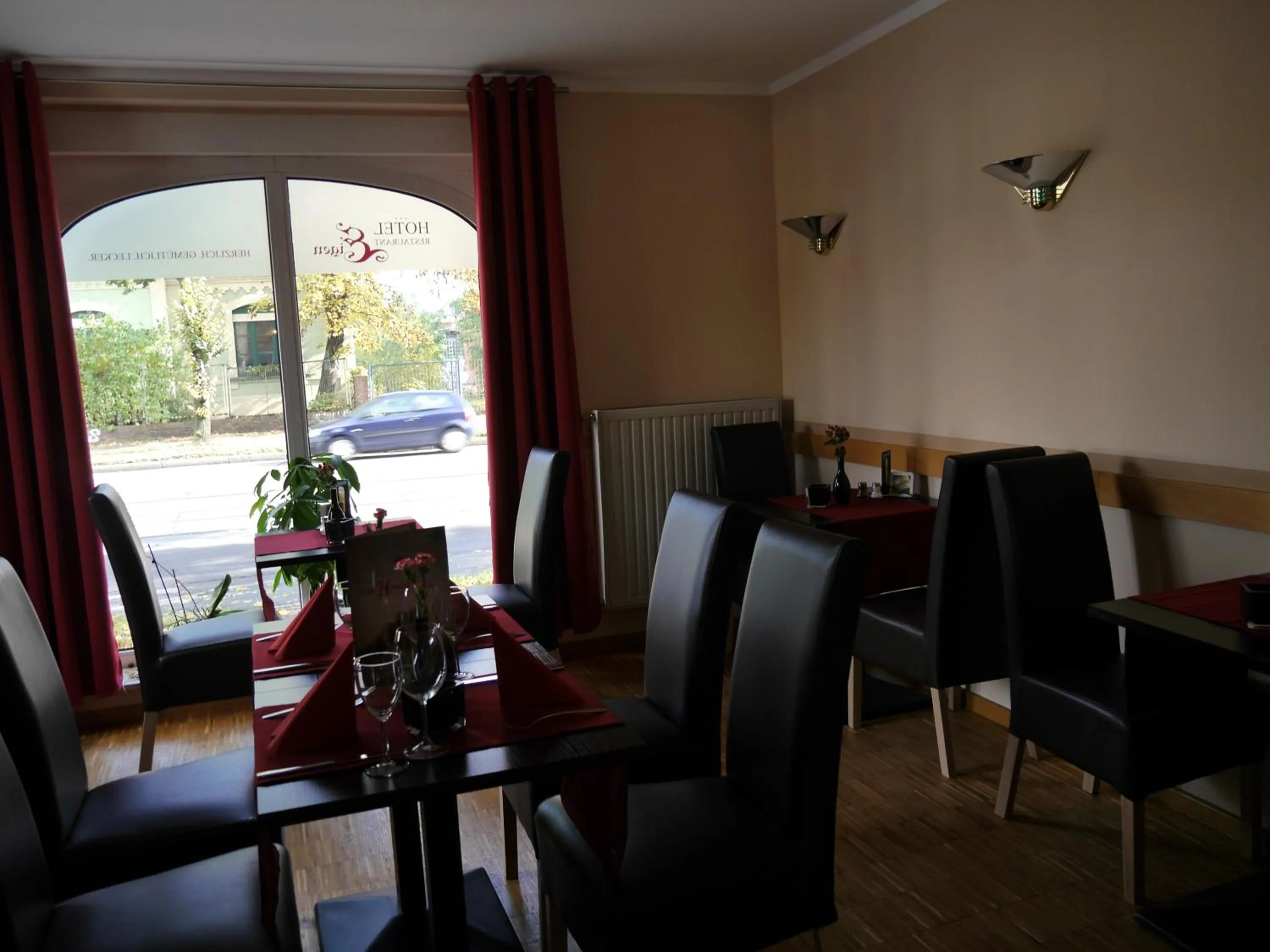 Restaurant/places to eat in Hotel Eigen