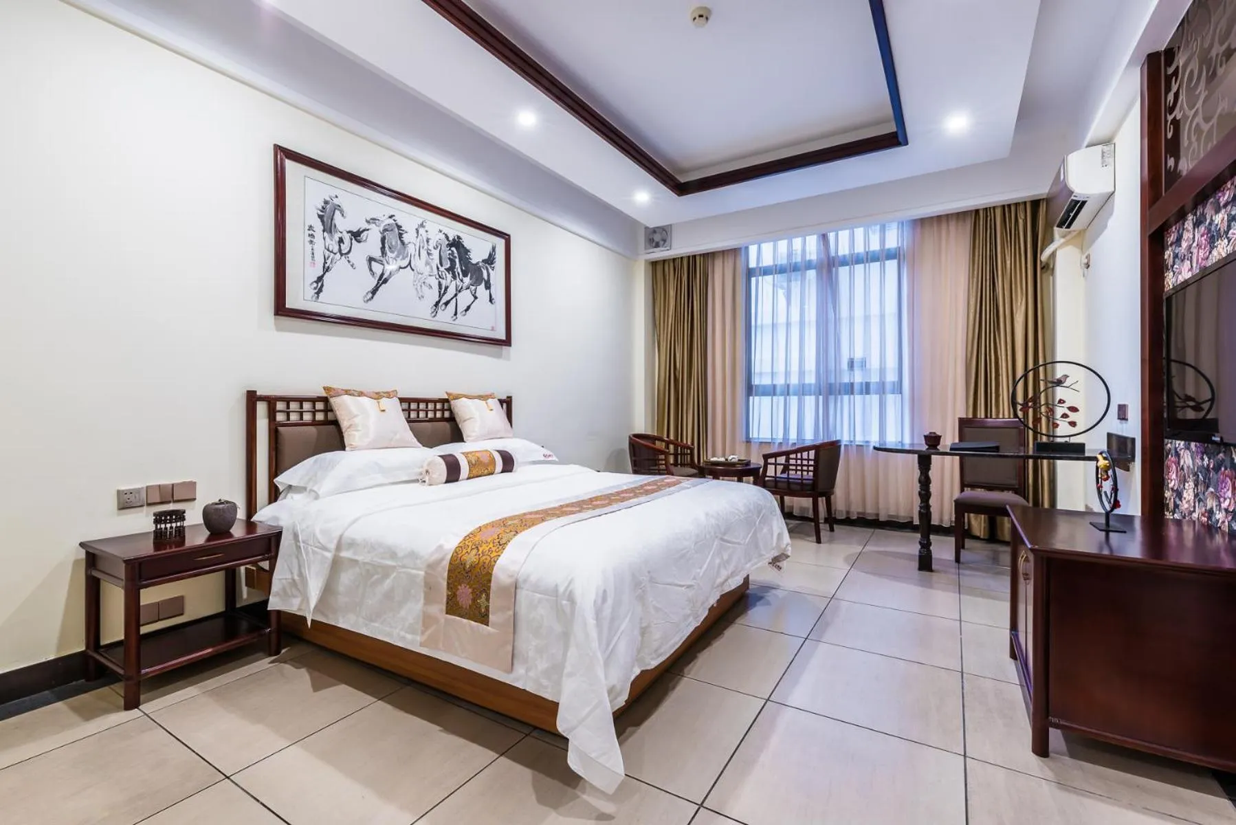 Bed in Hainan Jingshan Hotel