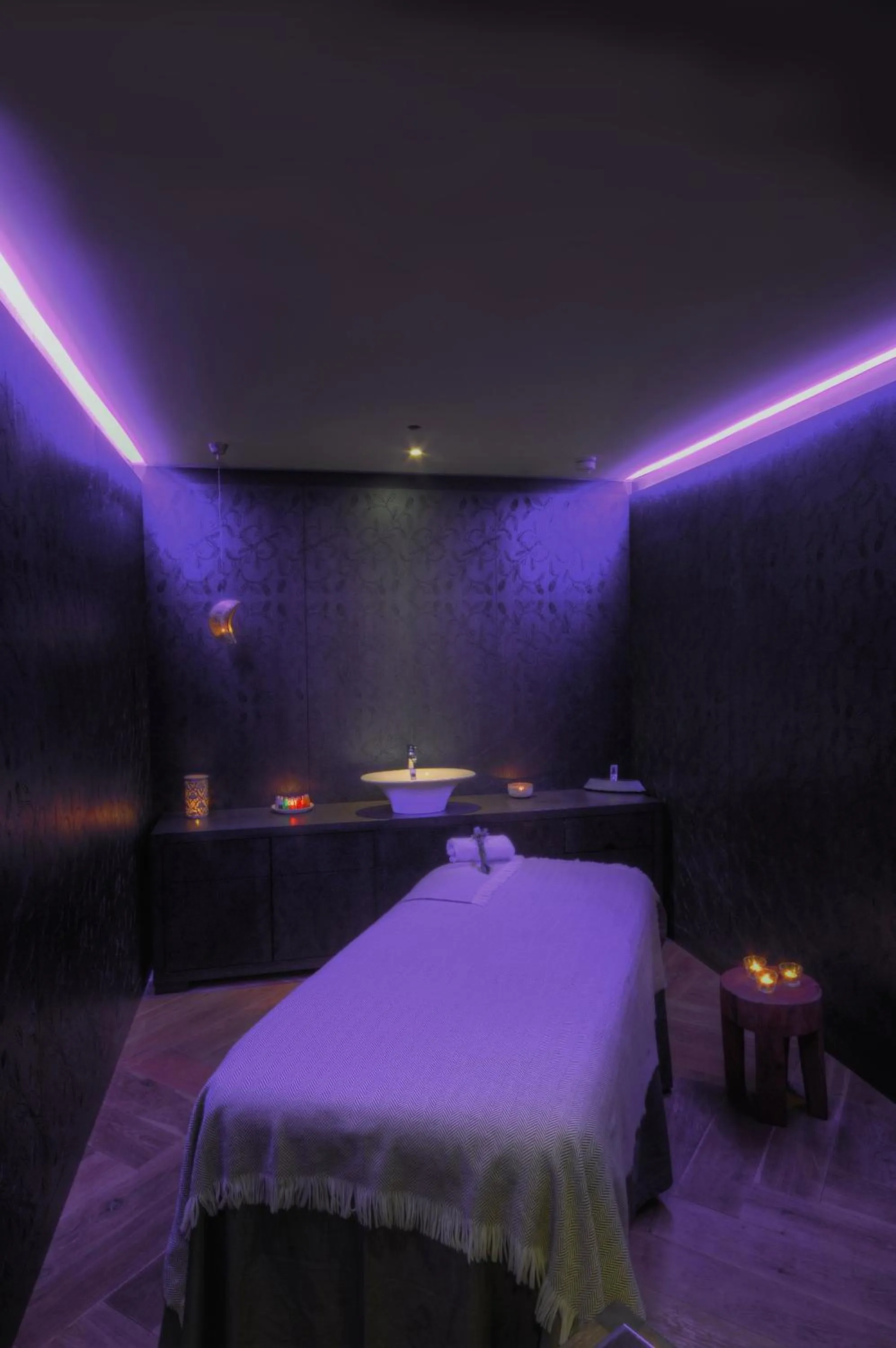 Spa and wellness centre/facilities, Bed in Kimpton Blythswood Square Hotel & Spa by IHG