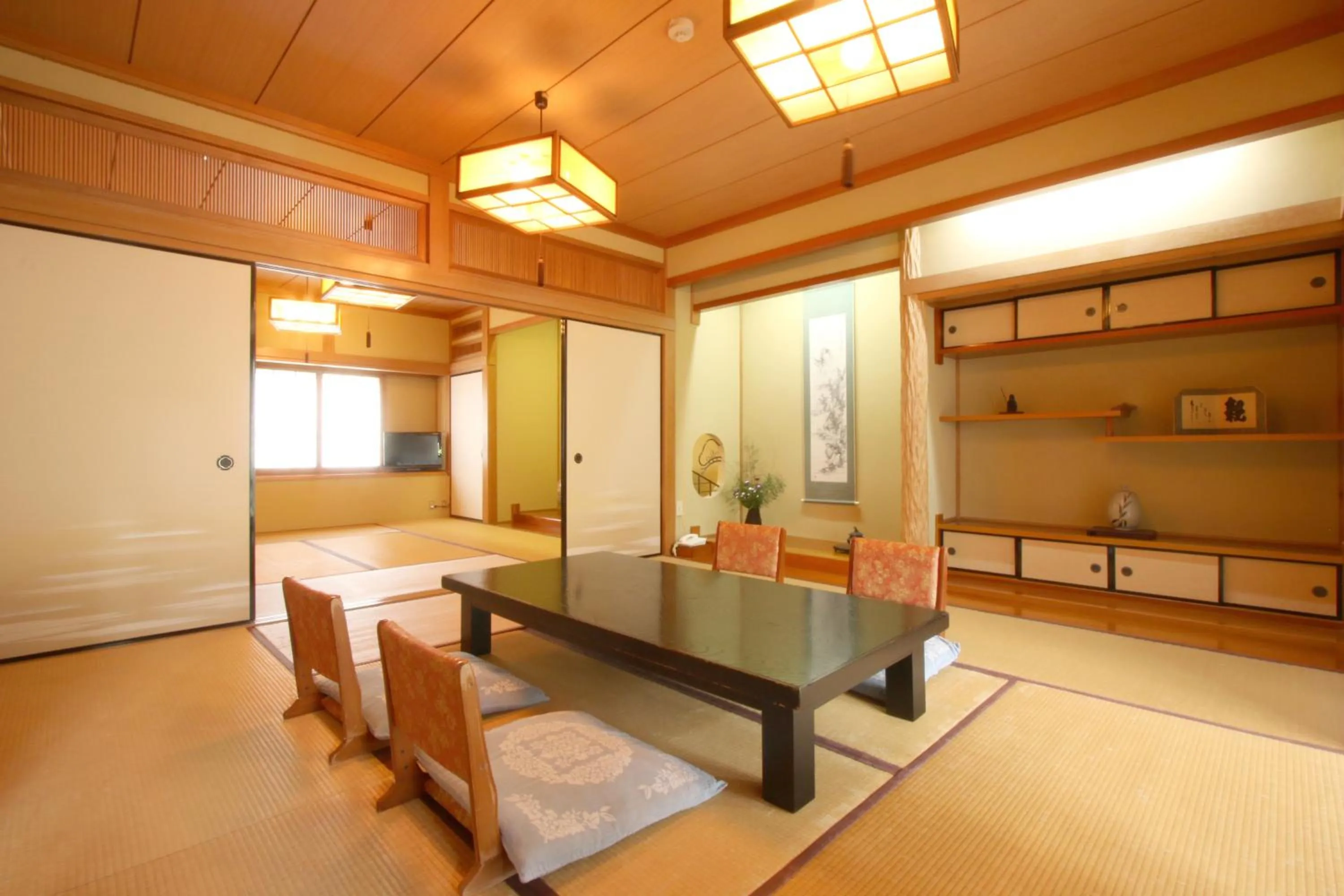 Photo of the whole room in Shunkouen
