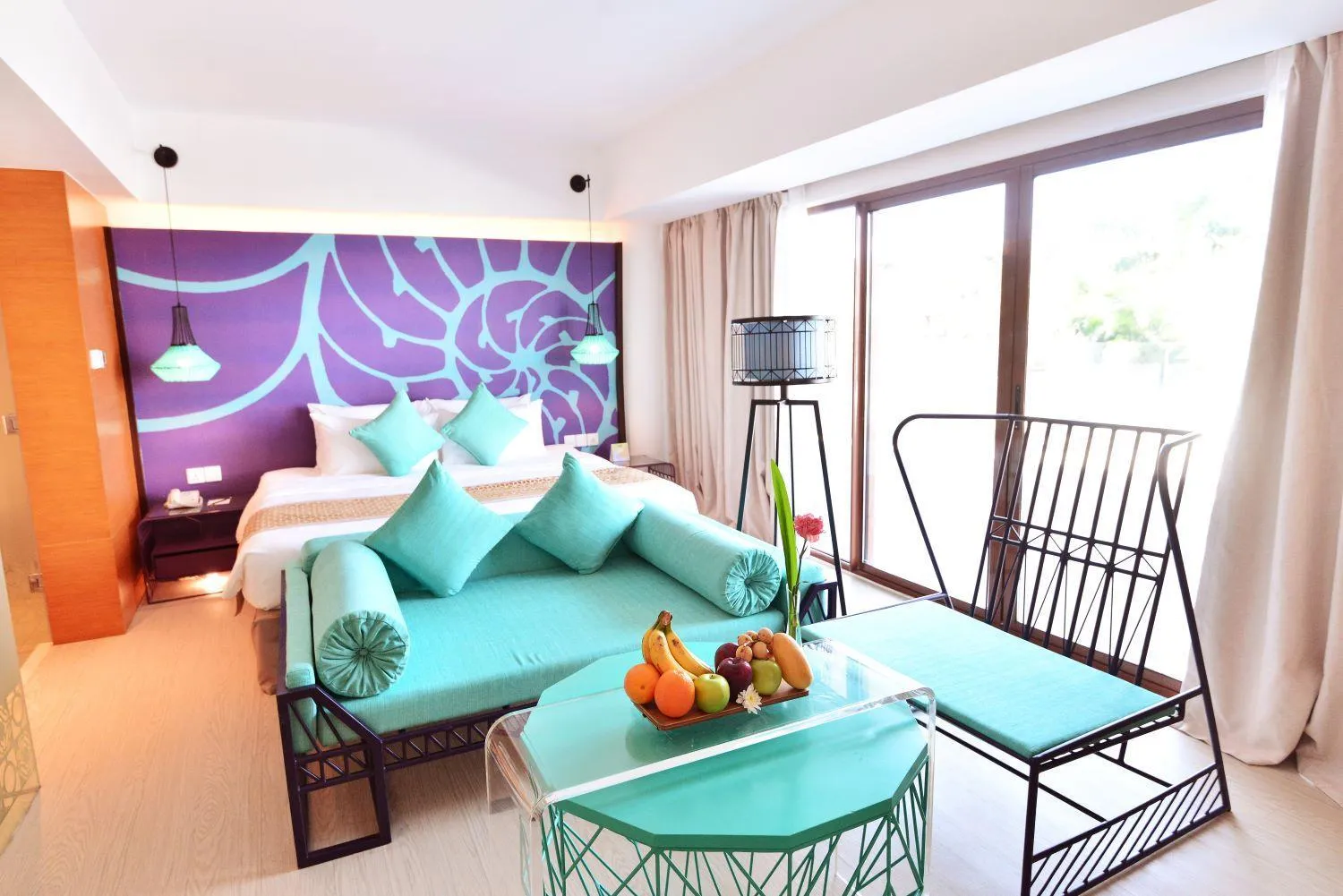 Bed in Hue Hotels and Resorts Boracay Managed by HII