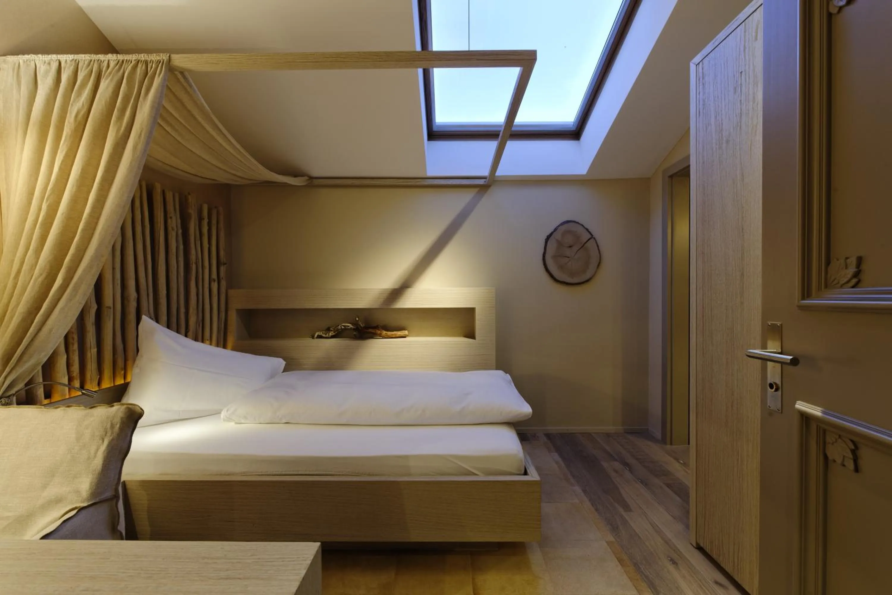 Bedroom, Bed in Seerose Resort & Spa