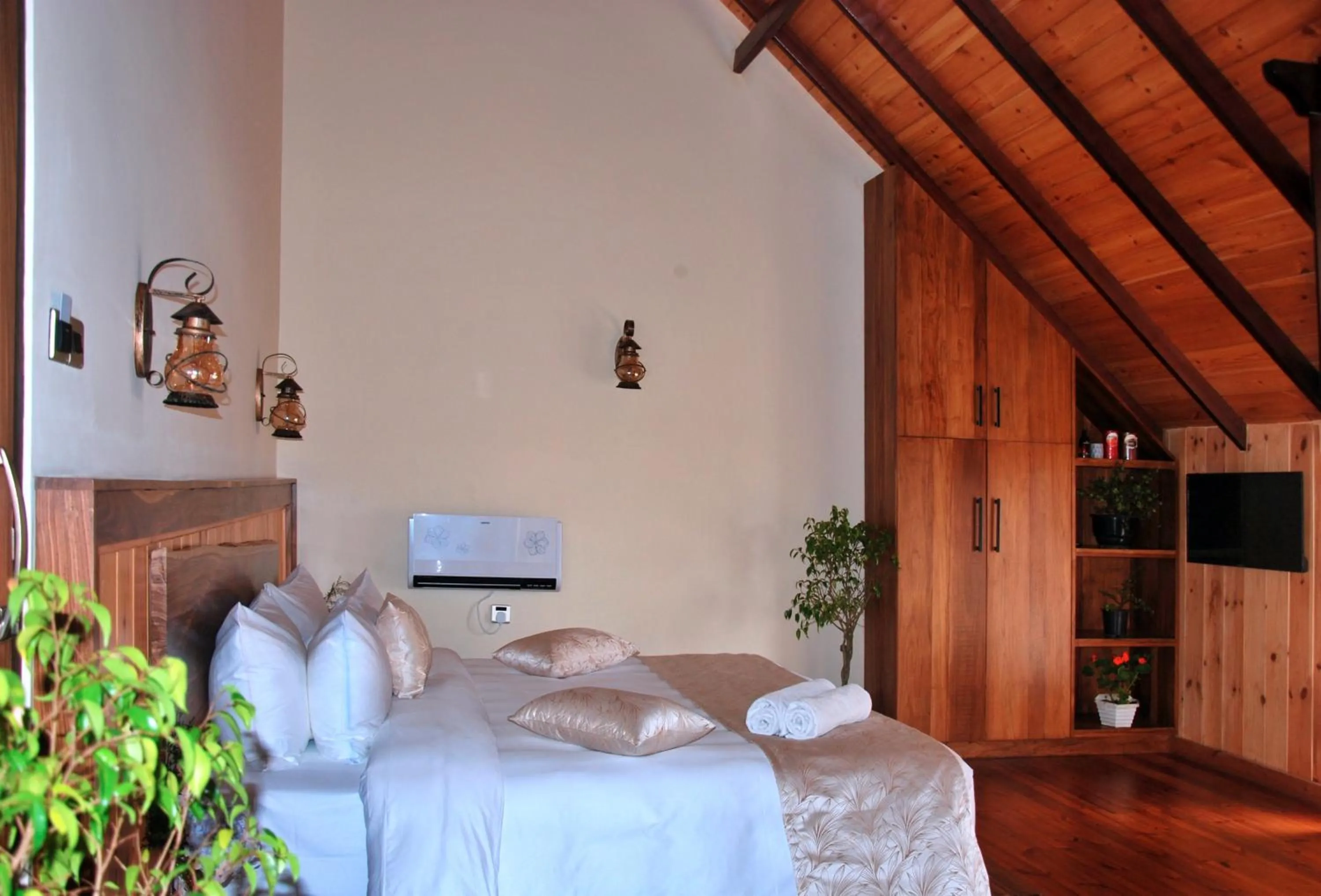 Bedroom, Bed in Cottage San Francesco