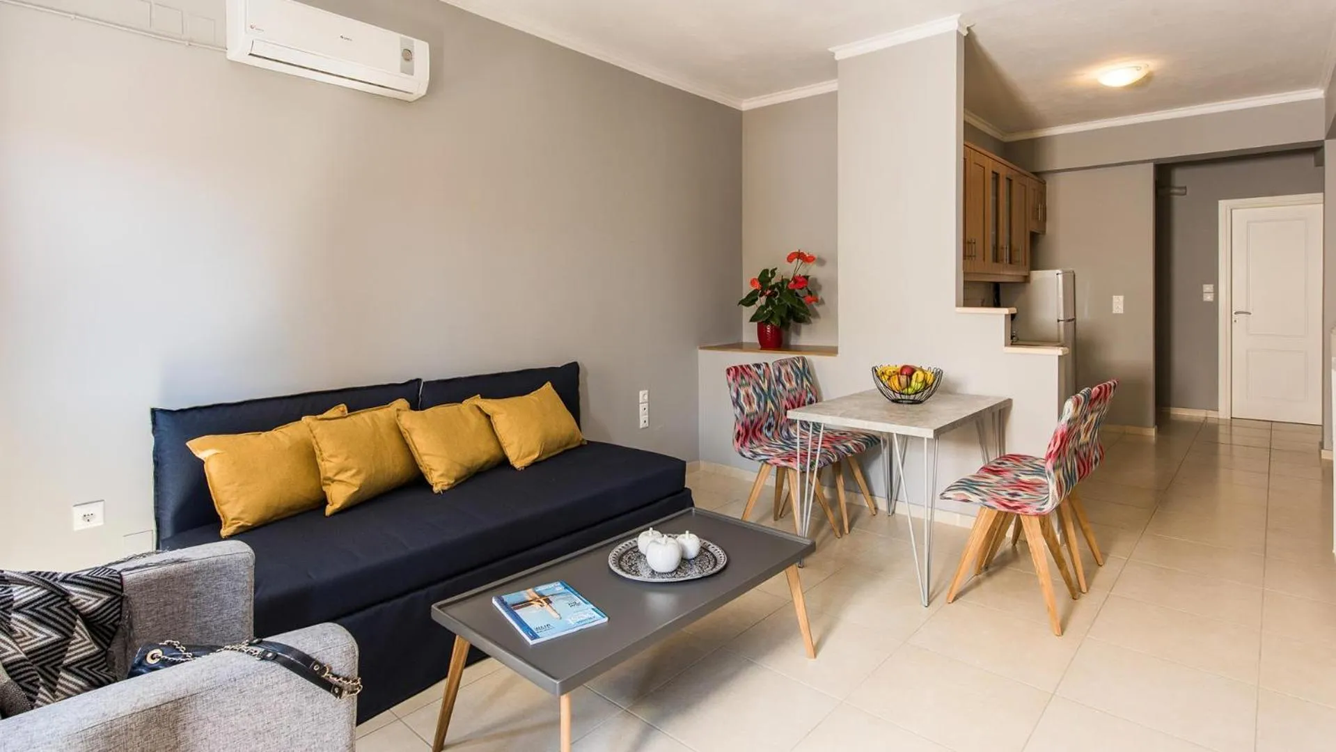 Minaret Suites and Apartments