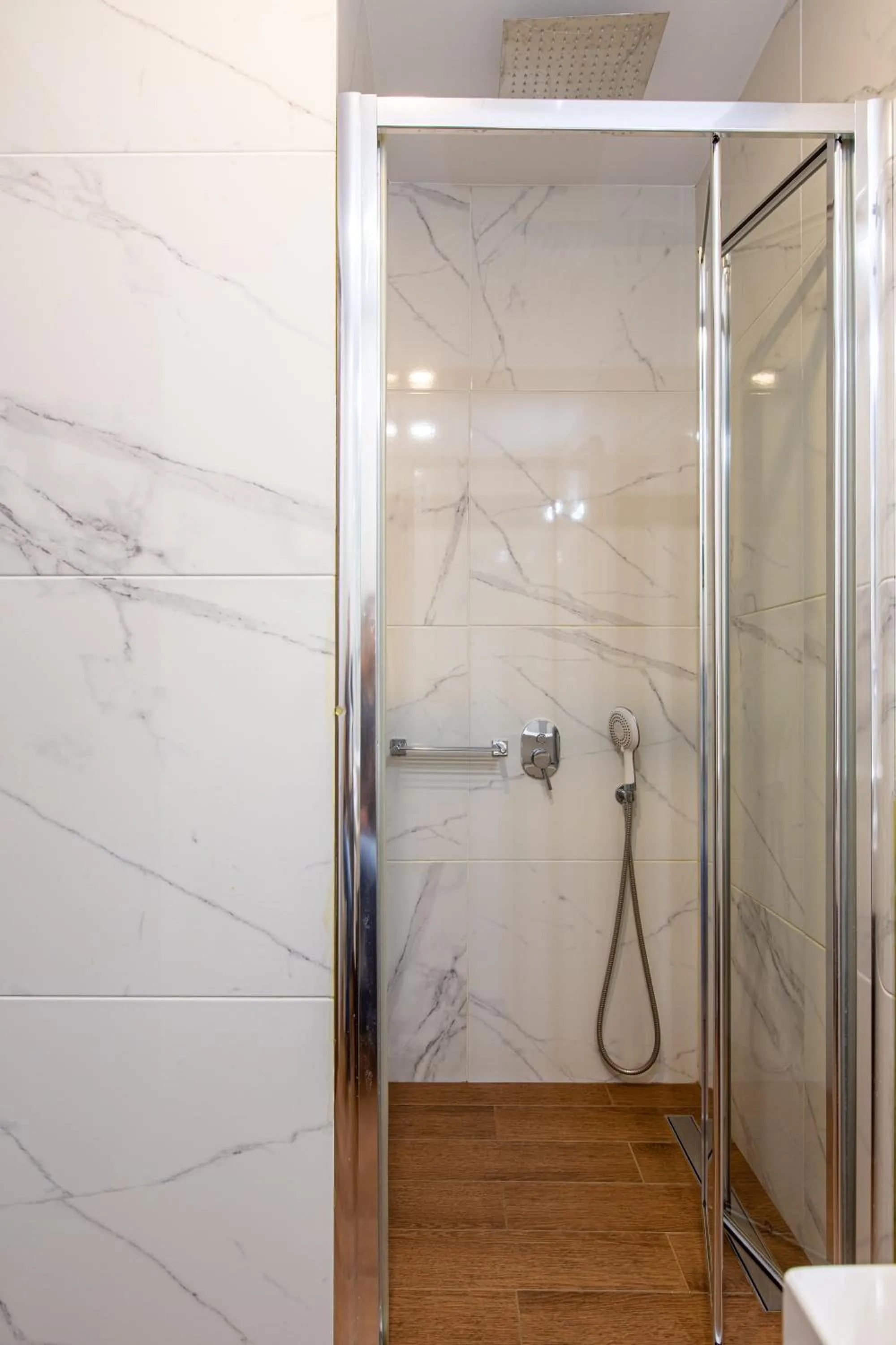 Minaret Suites and Apartments