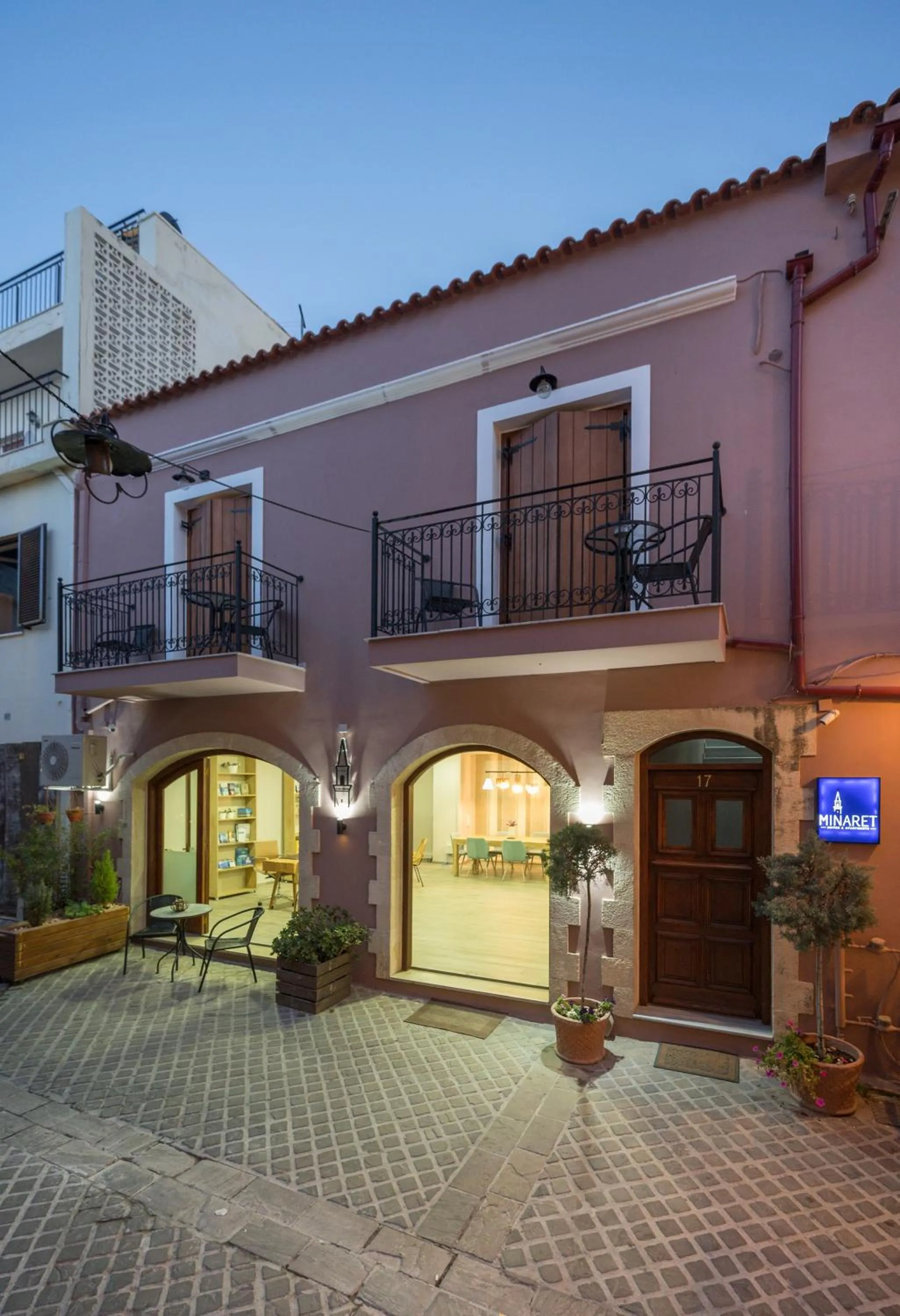 Facade/entrance in Minaret Suites and Apartments