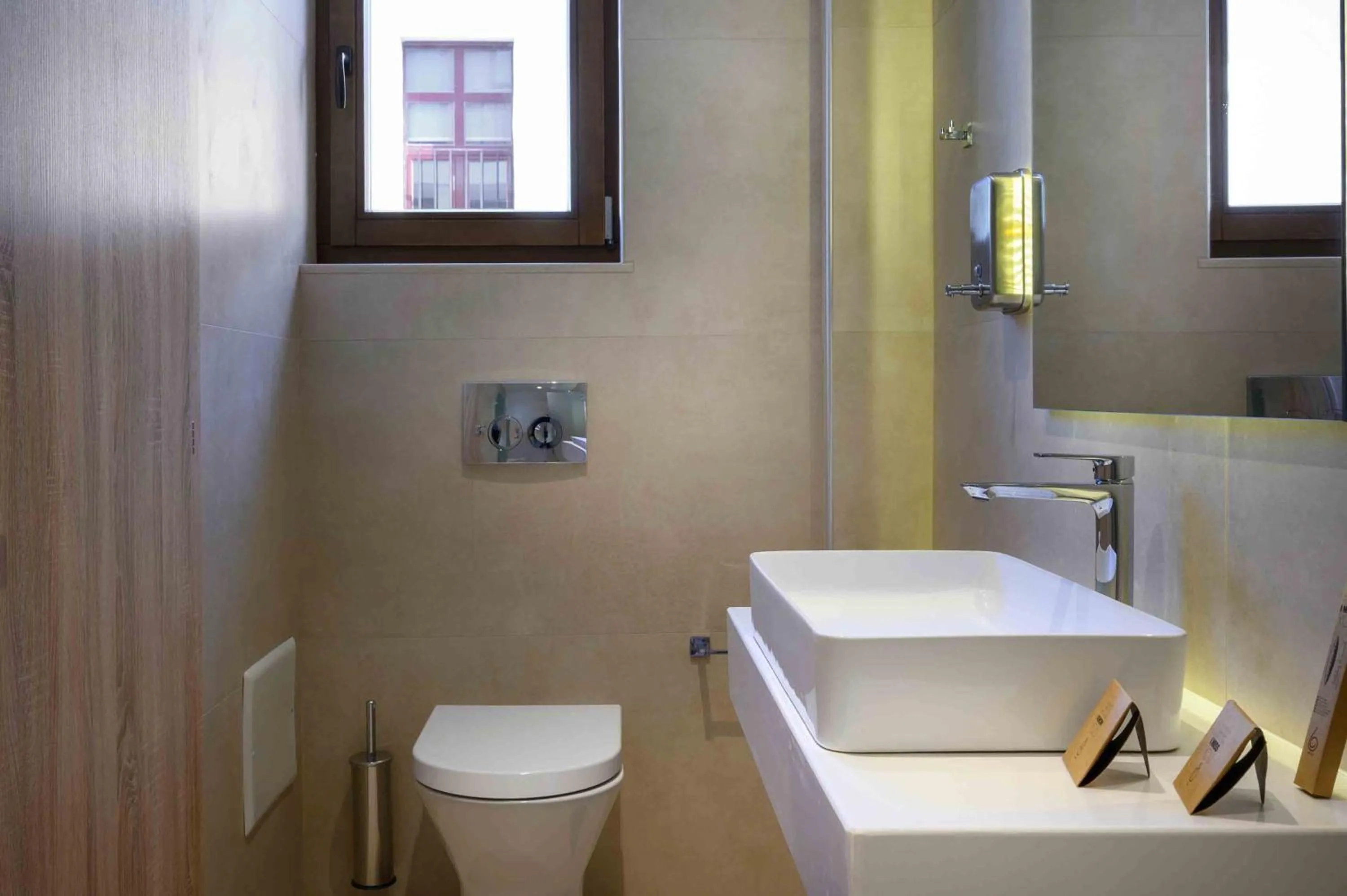 Minaret Suites and Apartments