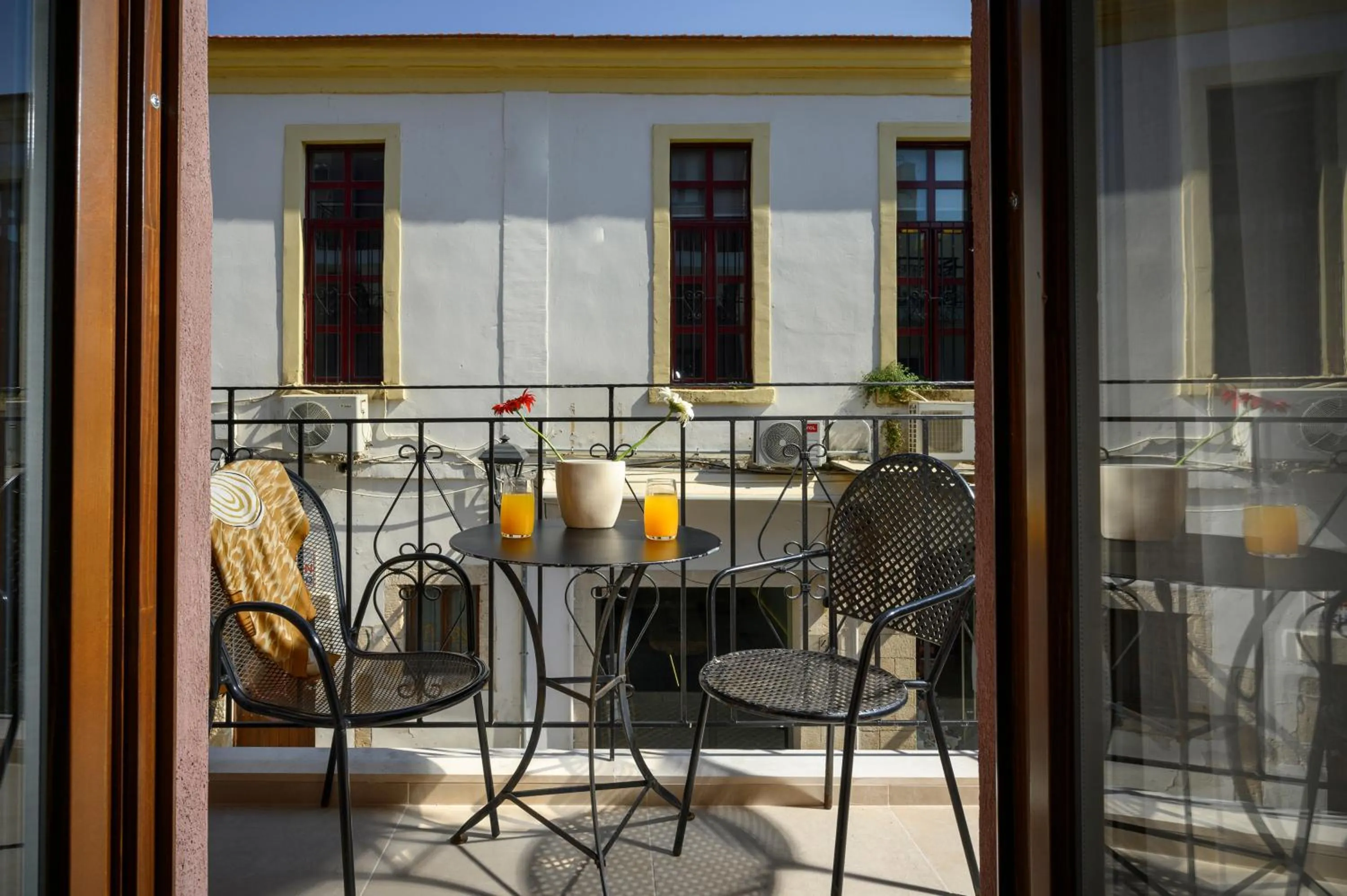 Minaret Suites and Apartments