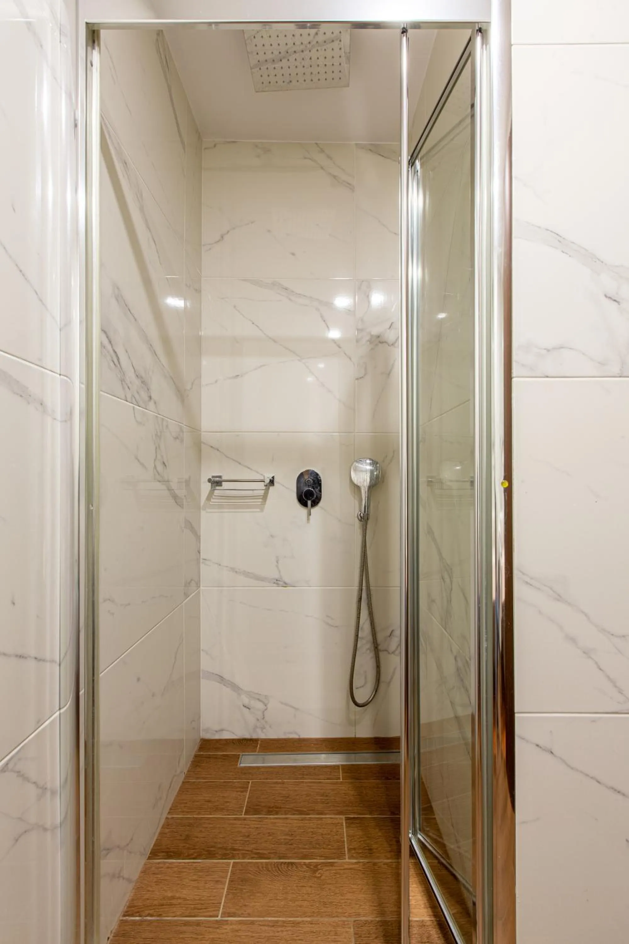 Minaret Suites and Apartments