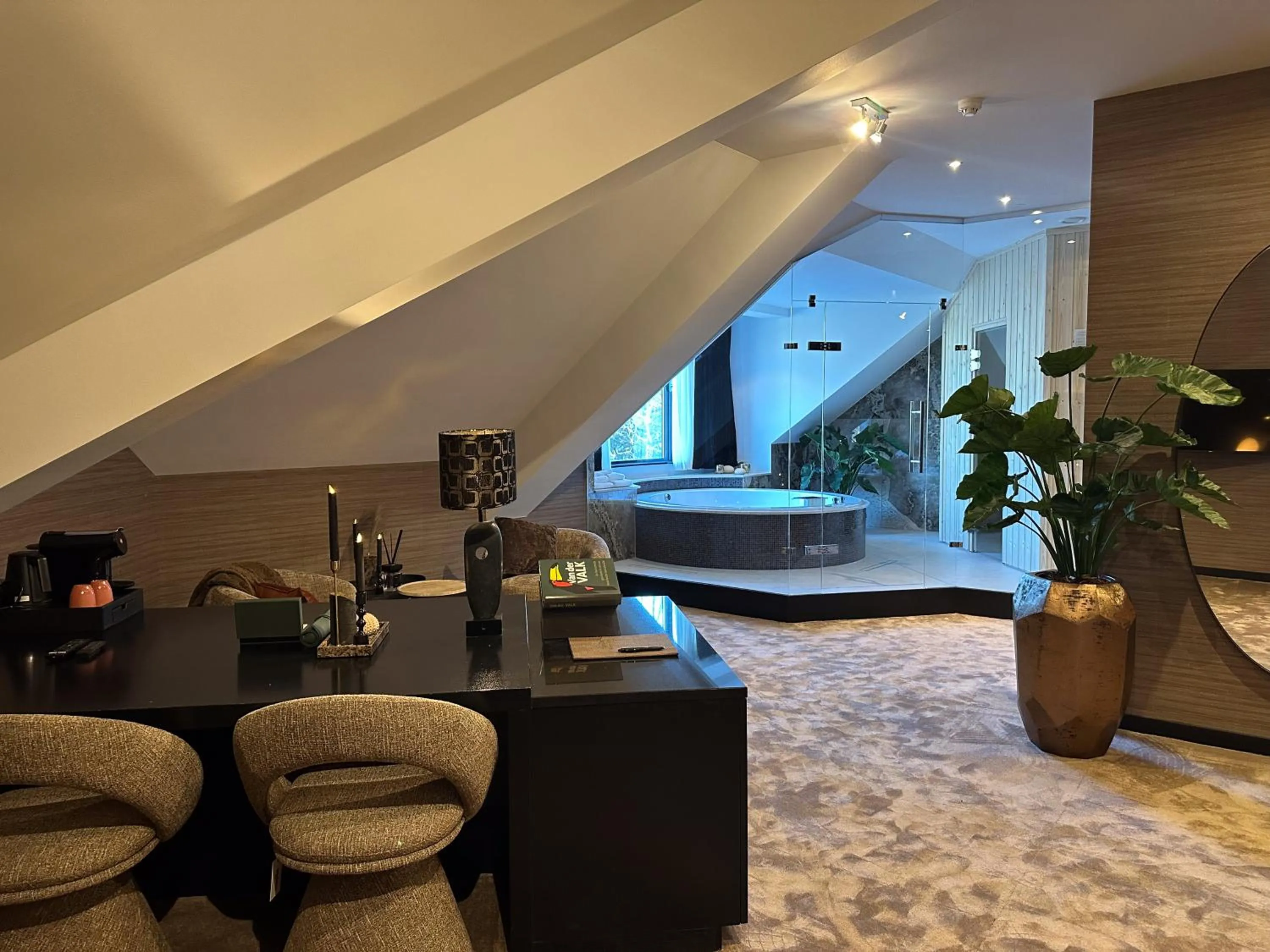 Hot Tub in Van der Valk Hotel Harderwijk op de Veluwe