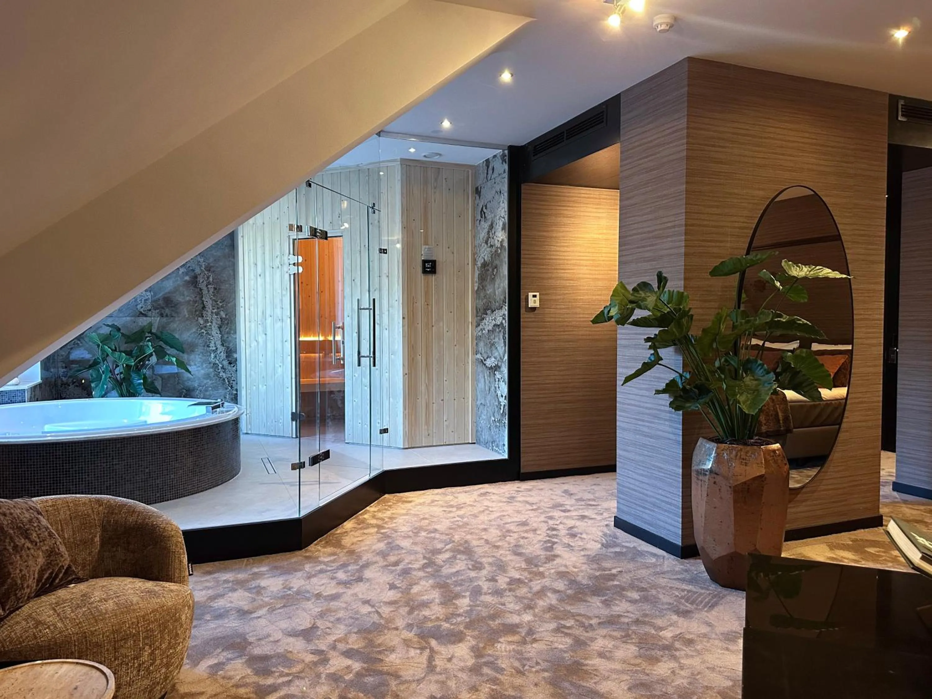 Hot Tub in Van der Valk Hotel Harderwijk op de Veluwe