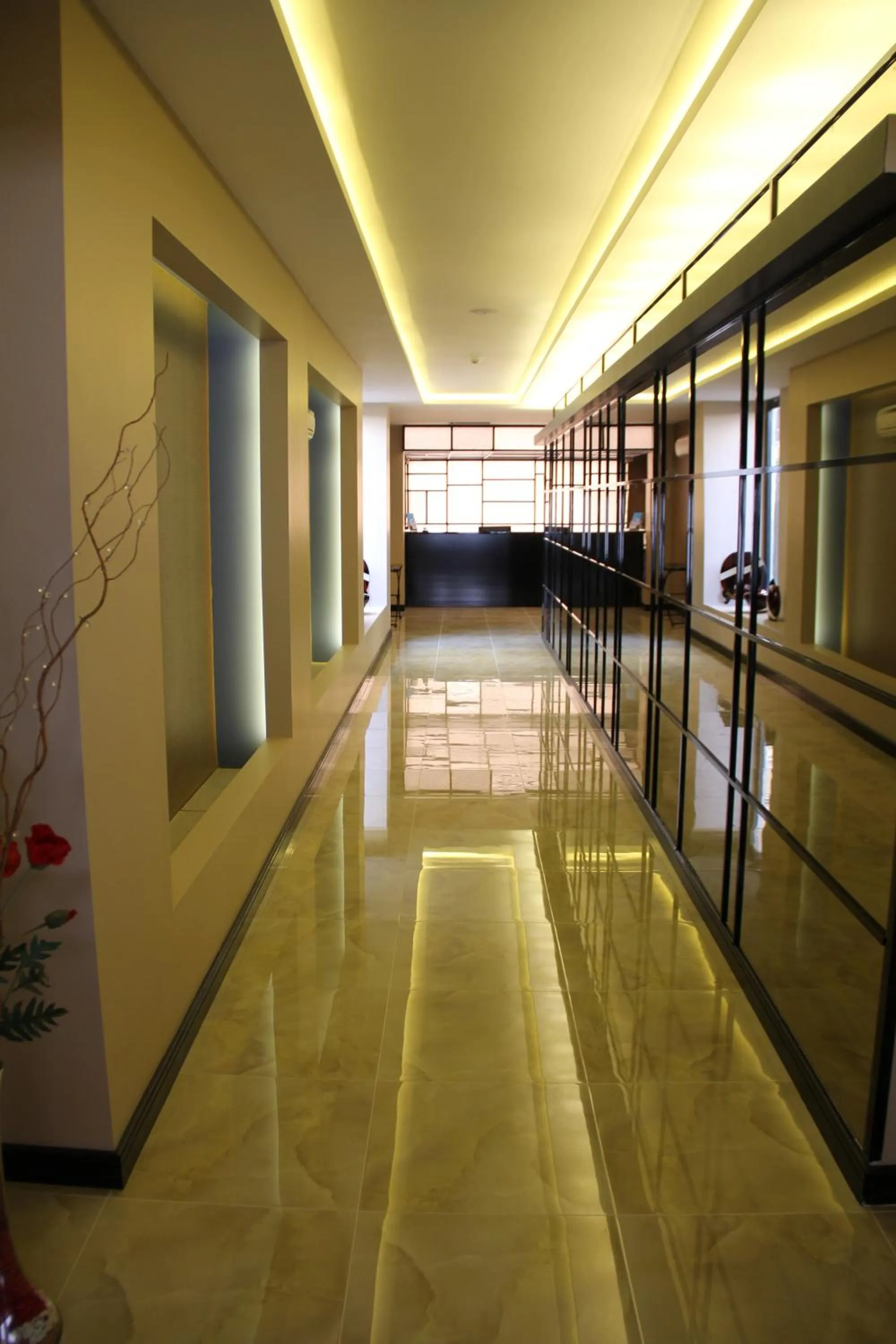 Lobby or reception in Airport Residence