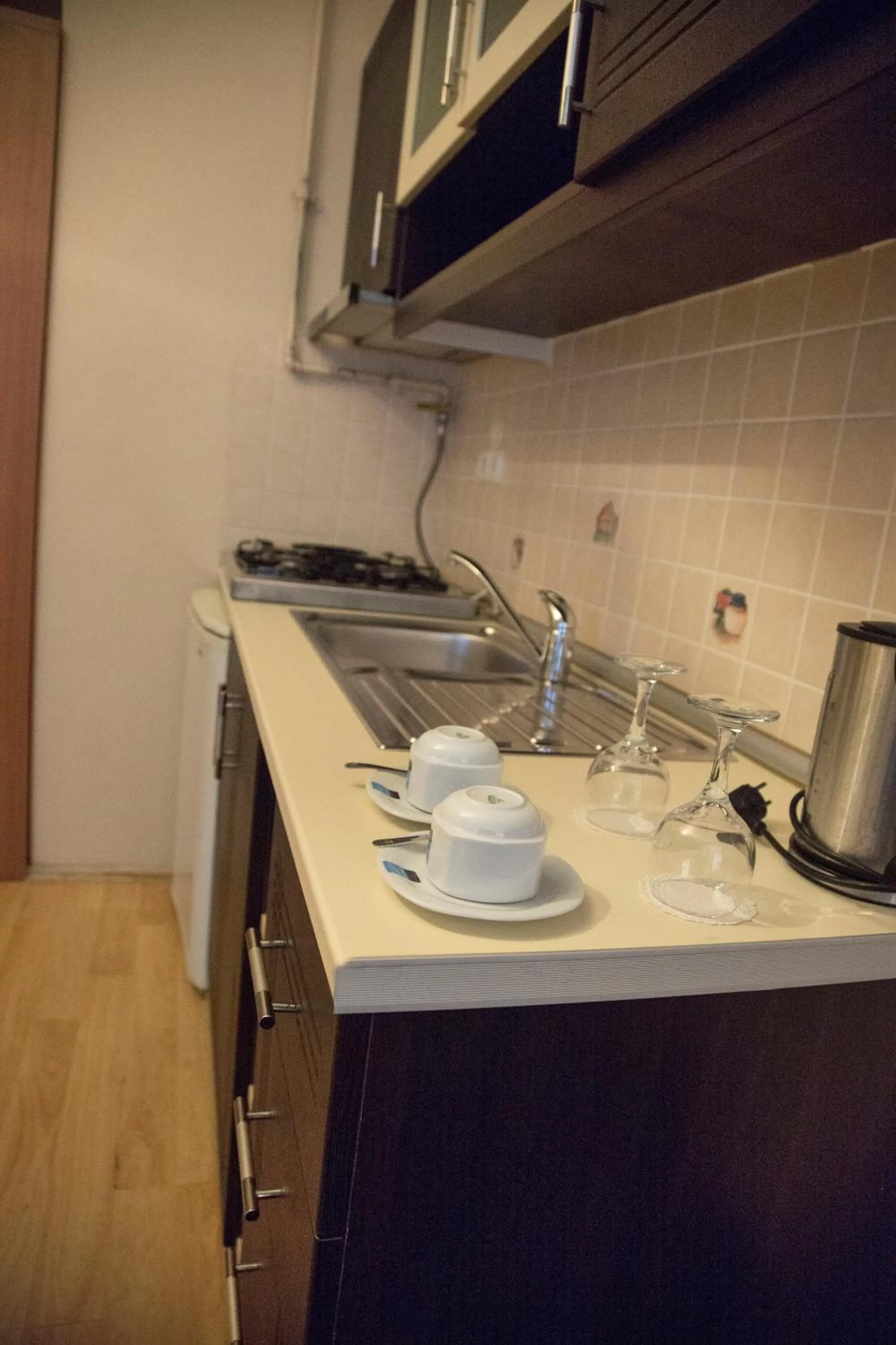 Kitchen or kitchenette in Airport Residence