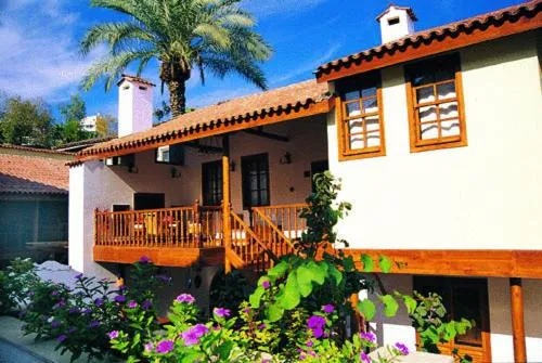 Property building in Tekeli Konaklari