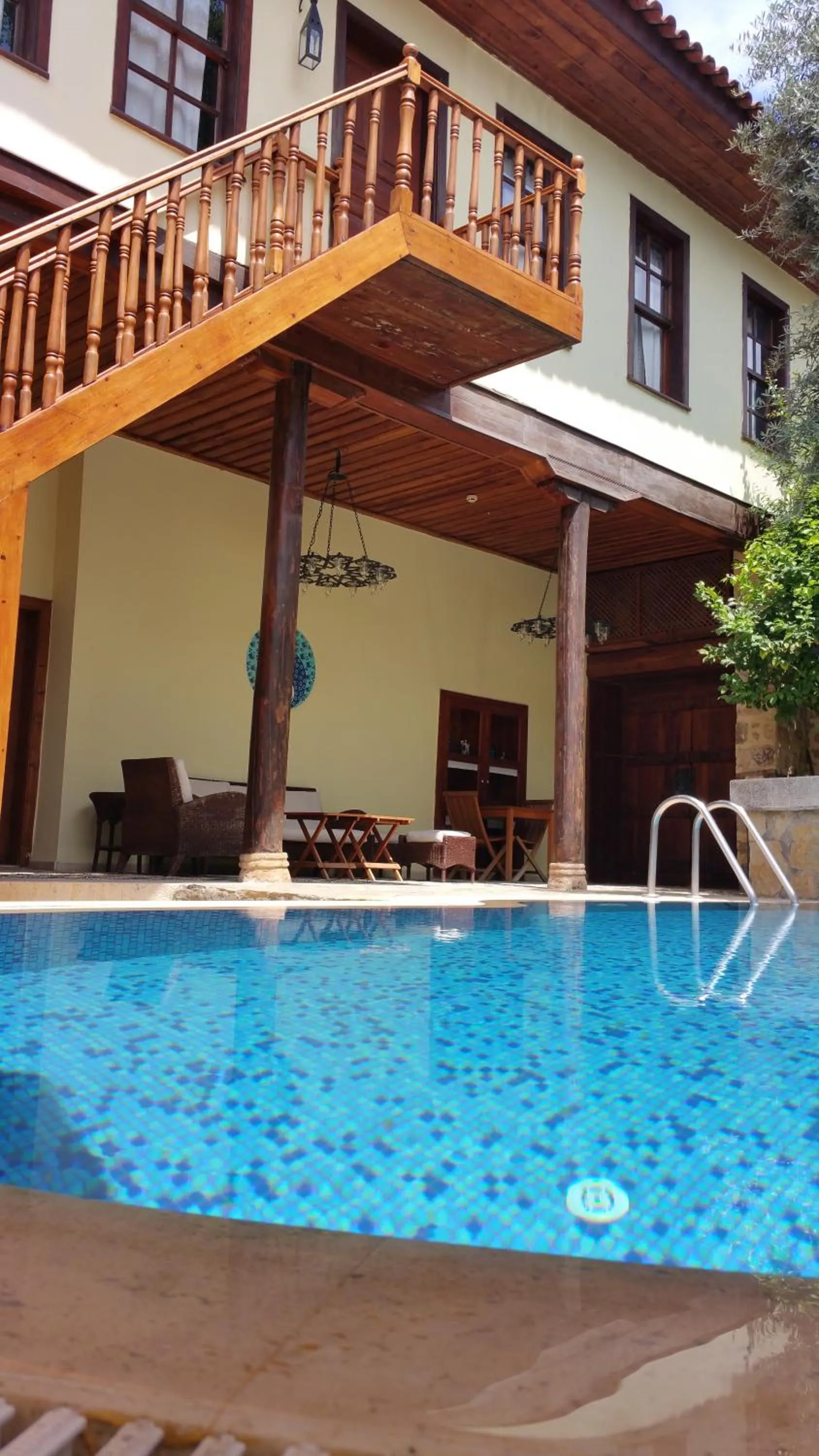 Property building in Tekeli Konaklari