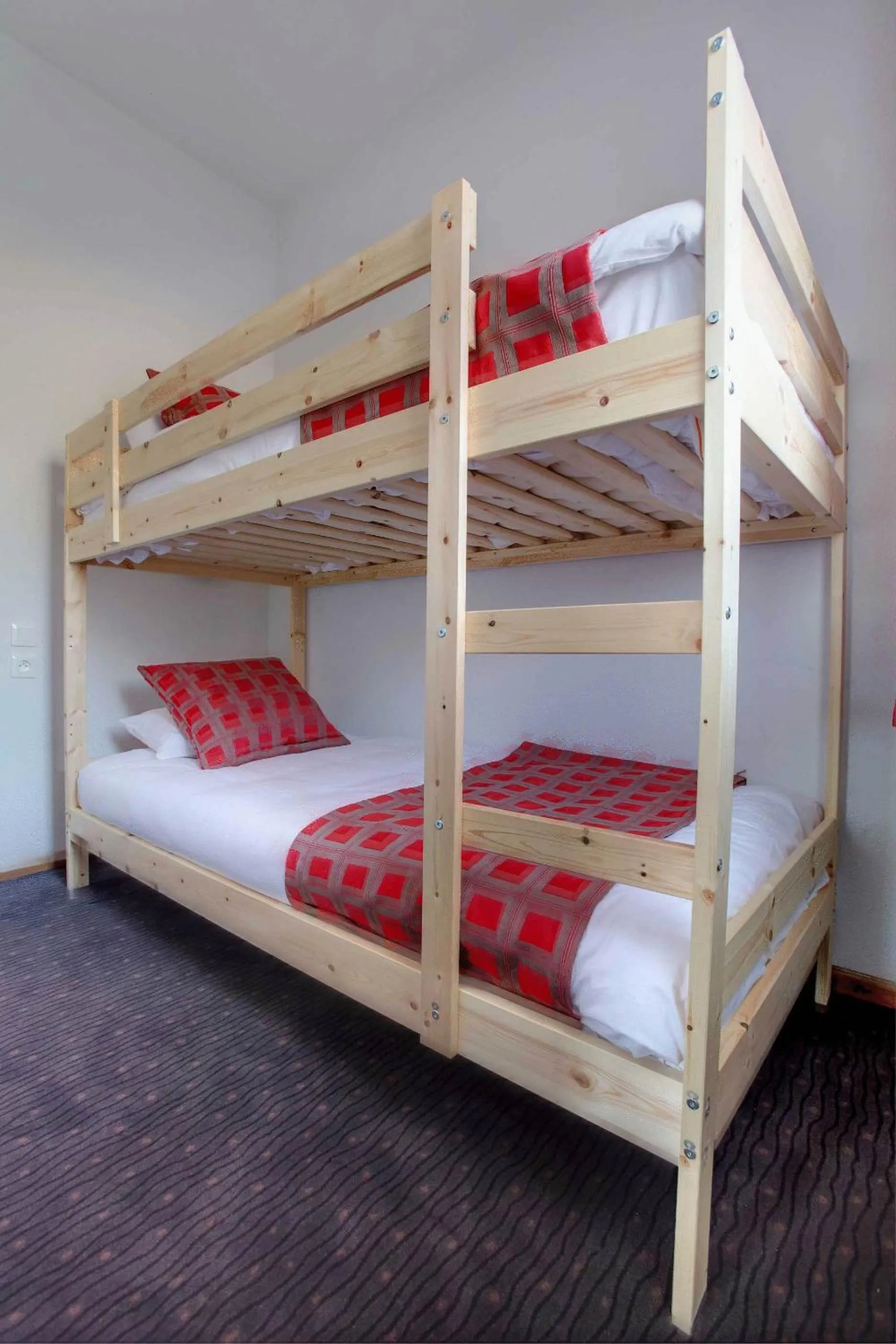 Photo of the whole room, Bed in Vacancéole - Résidence Grand Massif