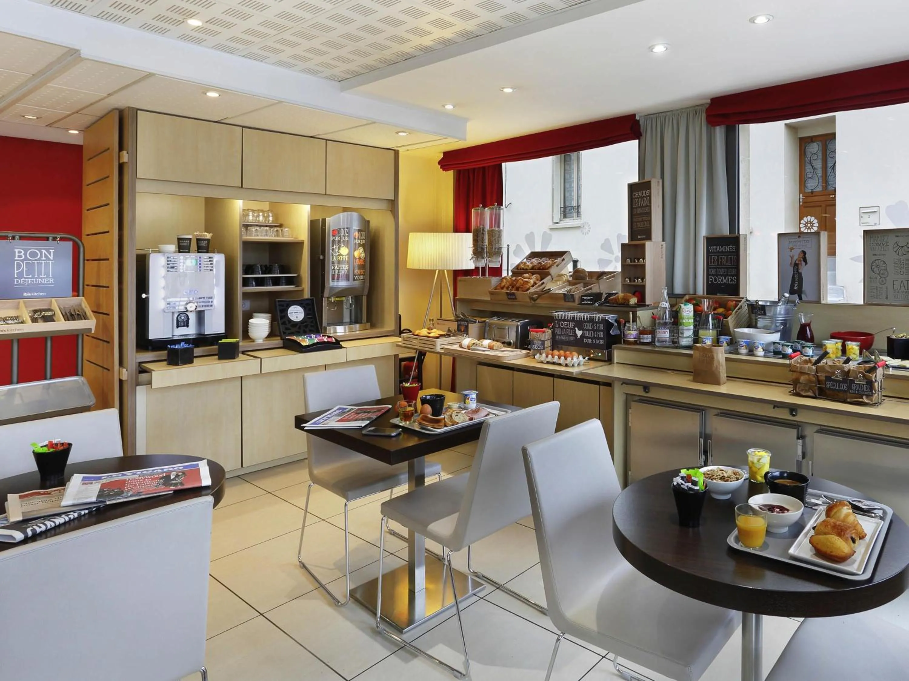 Breakfast in ibis Etampes