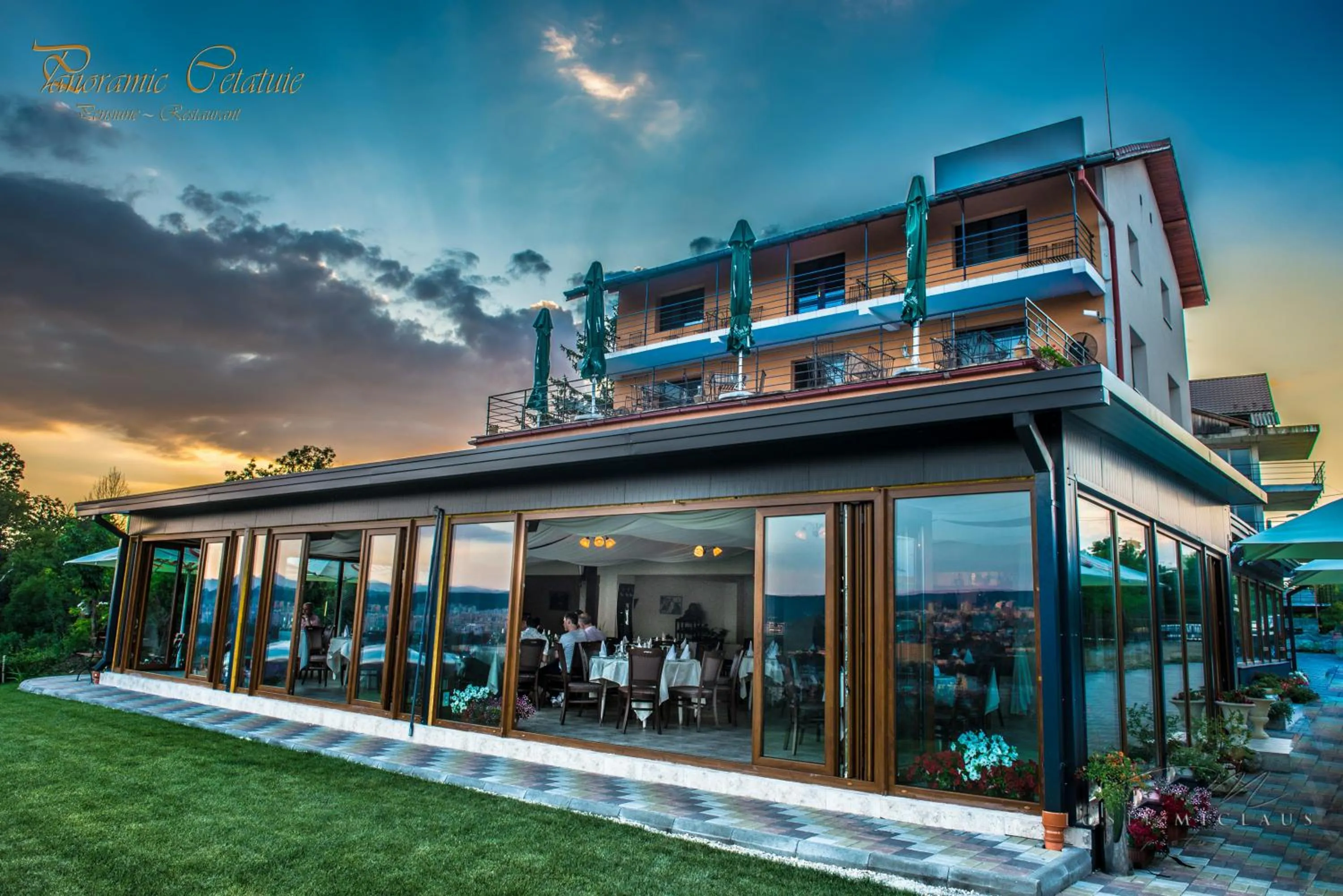 Facade/entrance in Panoramic Cetatuie