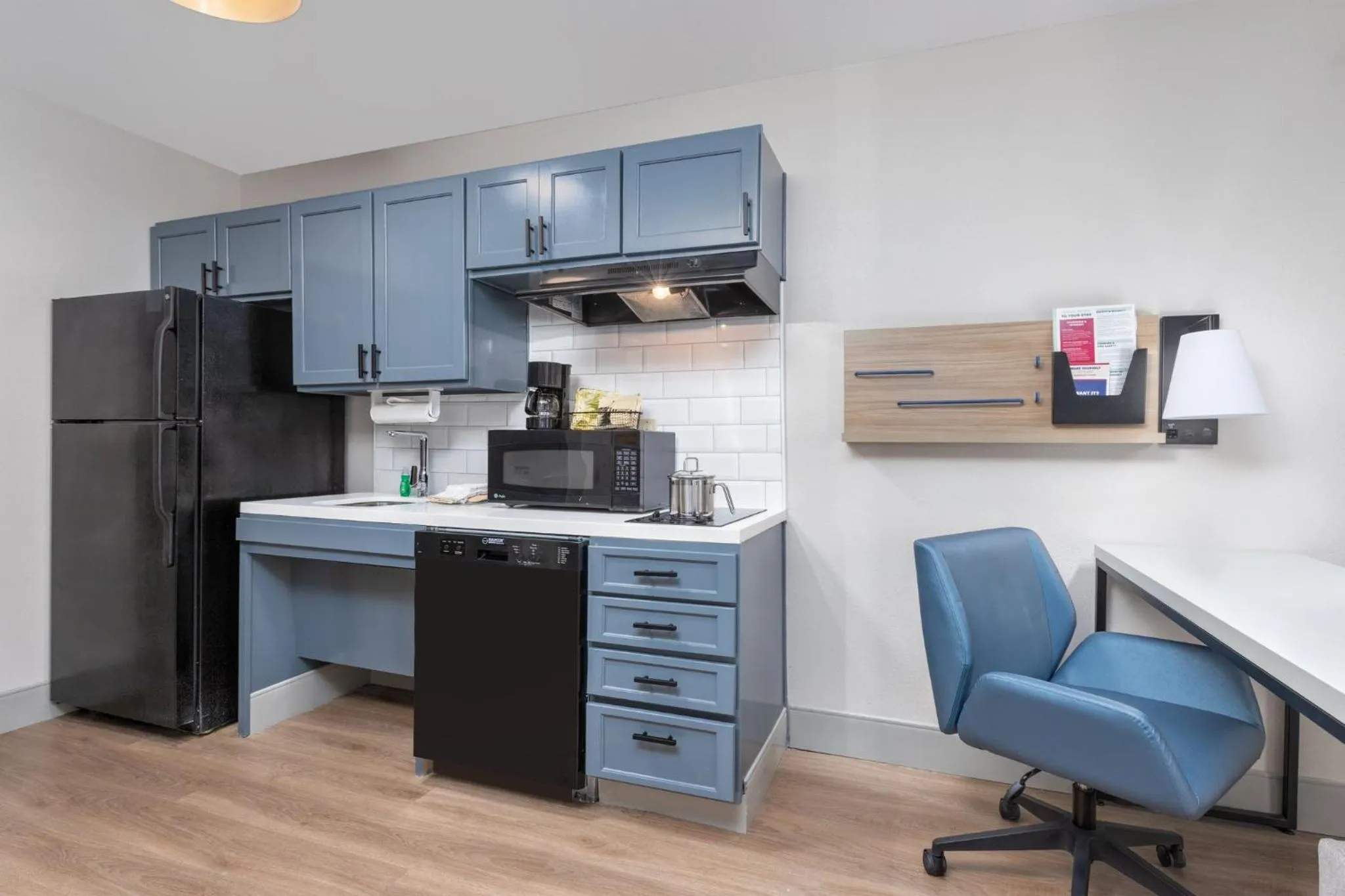 Photo of the whole room in Candlewood Suites Houston The Woodlands by IHG