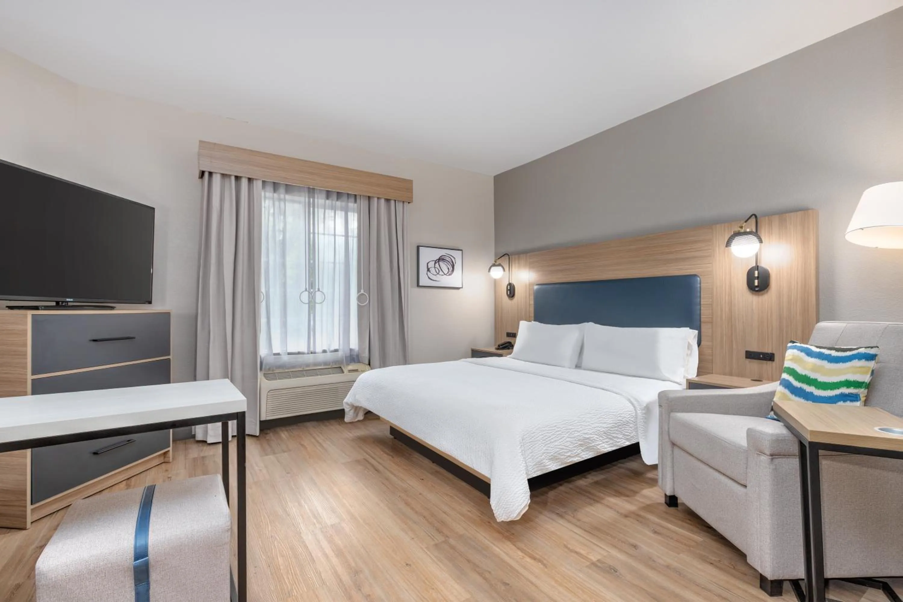 Bed in Candlewood Suites Houston The Woodlands by IHG