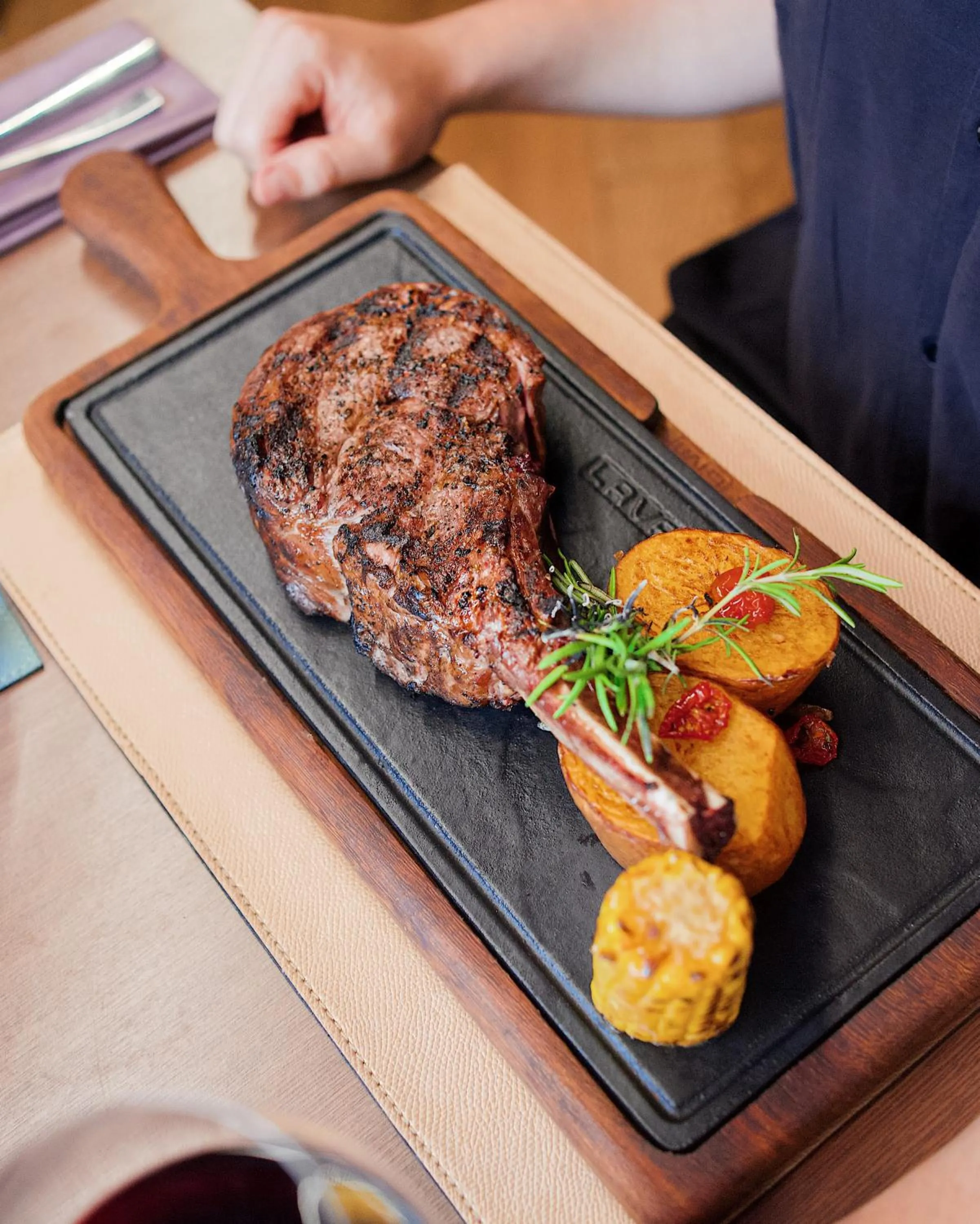 Restaurant/places to eat in Ramada by Wyndham Oradea