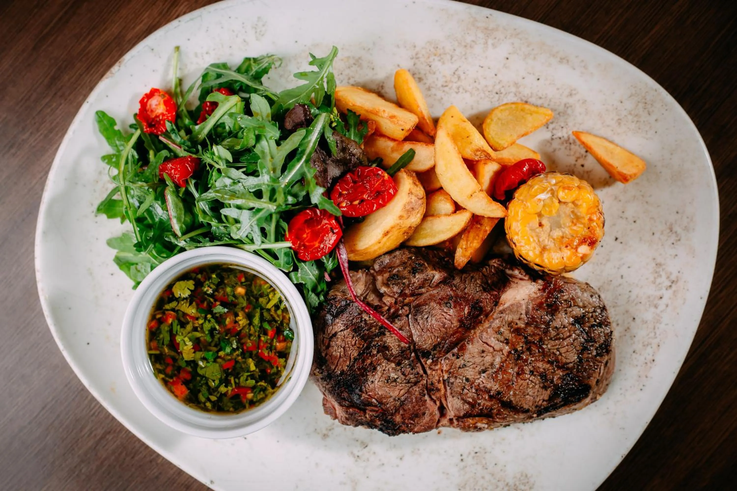 Restaurant/places to eat in Ramada by Wyndham Oradea