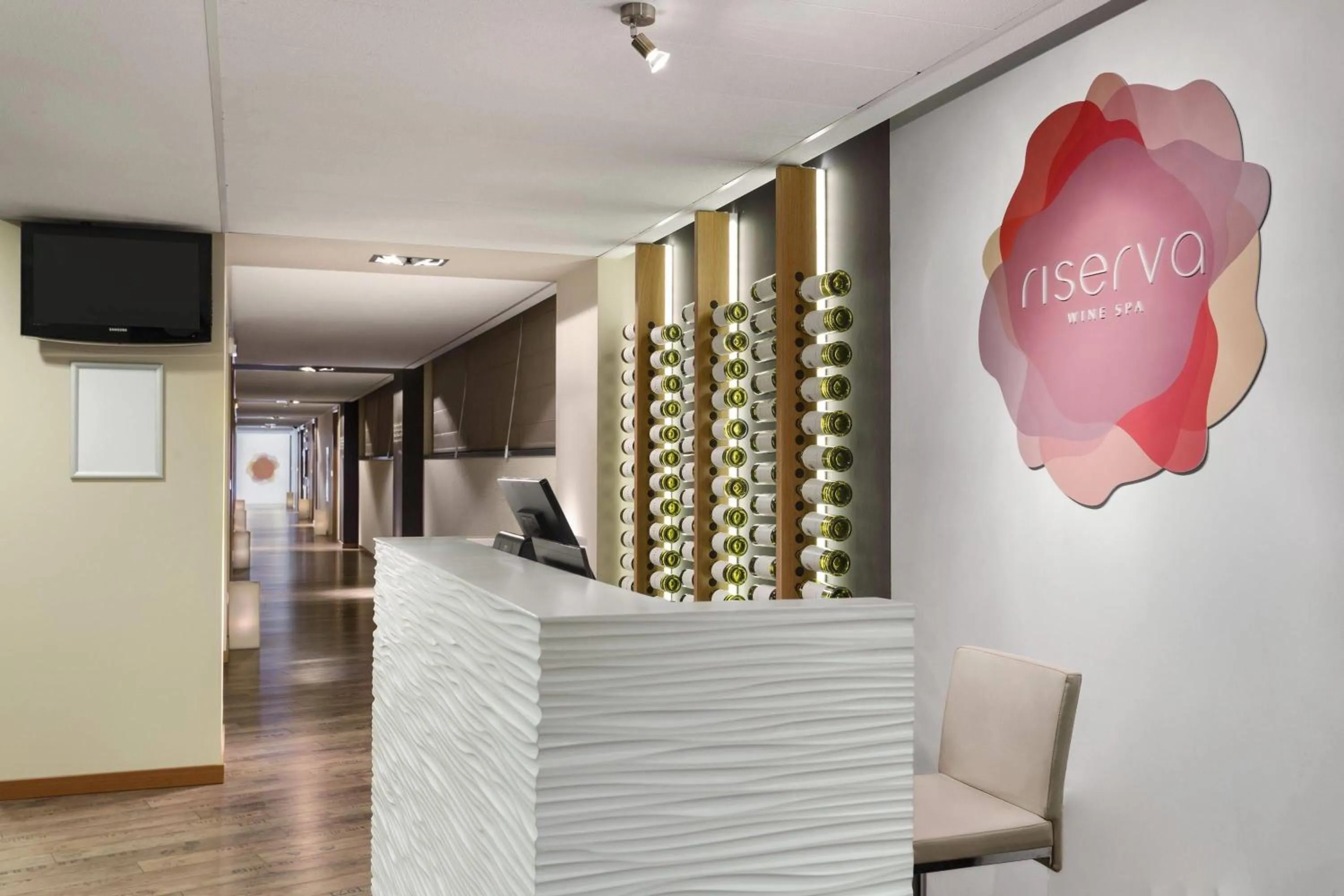 Spa and wellness centre/facilities in Ramada by Wyndham Oradea