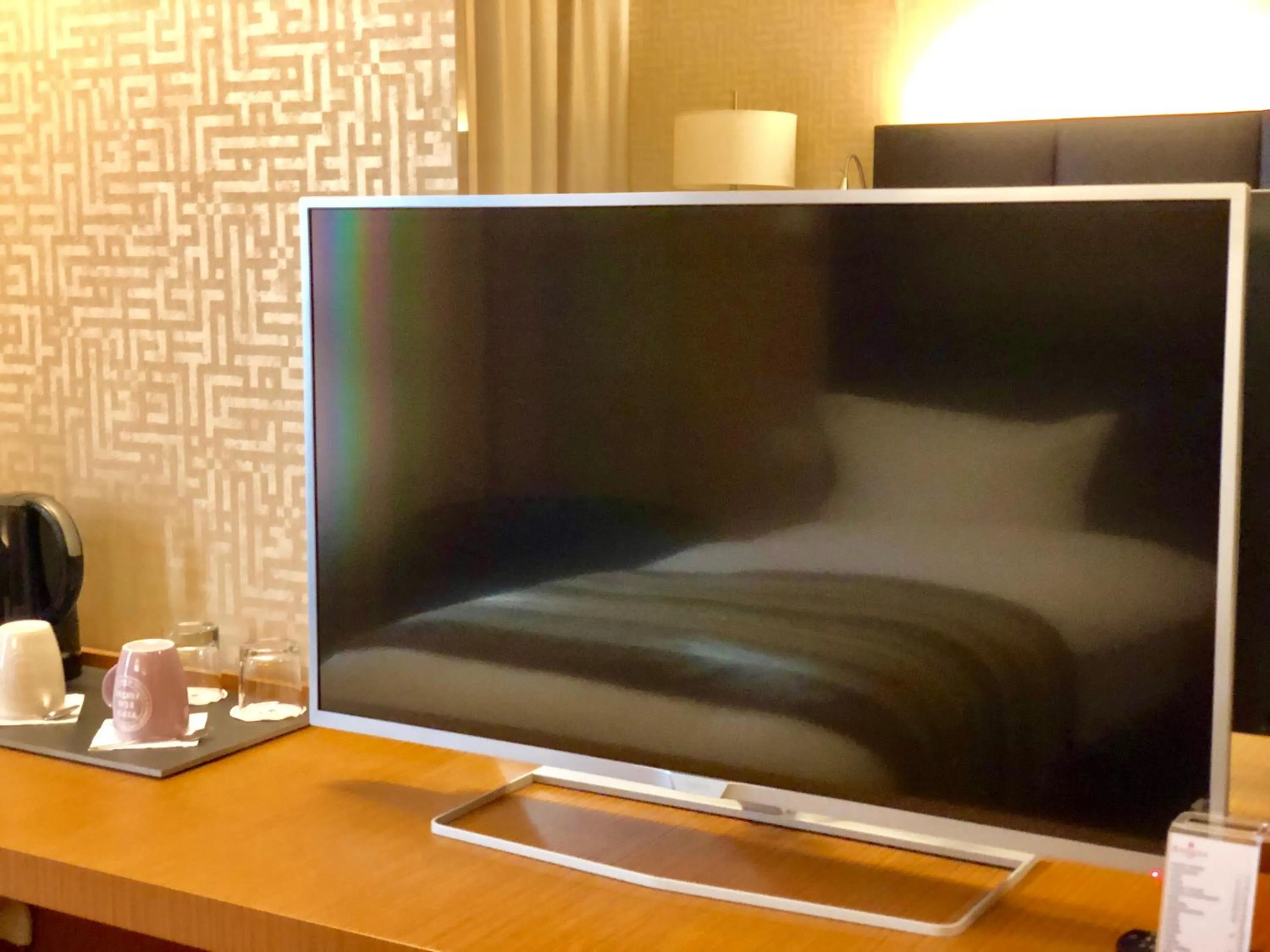 TV and multimedia in Ramada by Wyndham Oradea