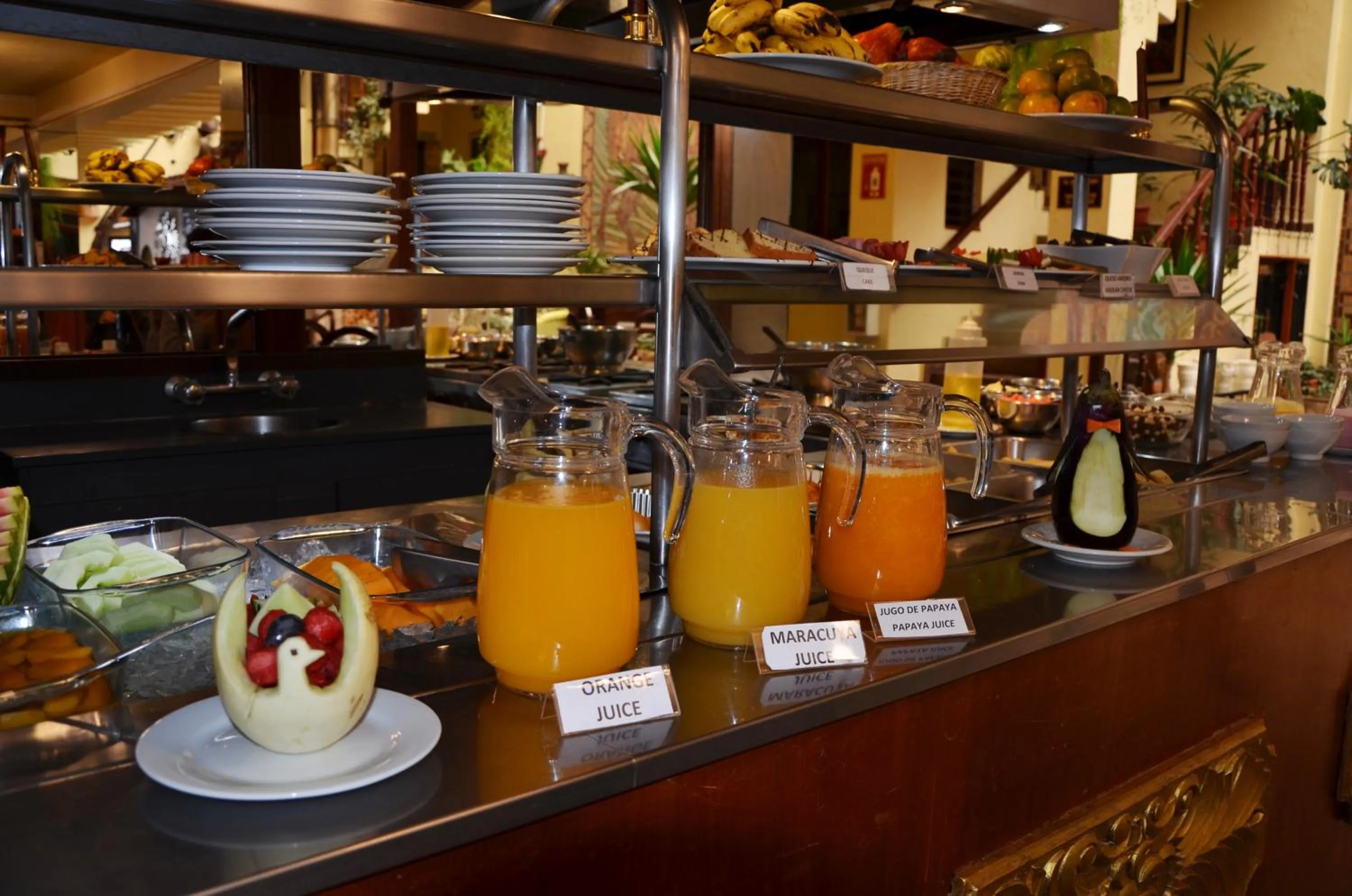 Buffet breakfast in Royal Inka II