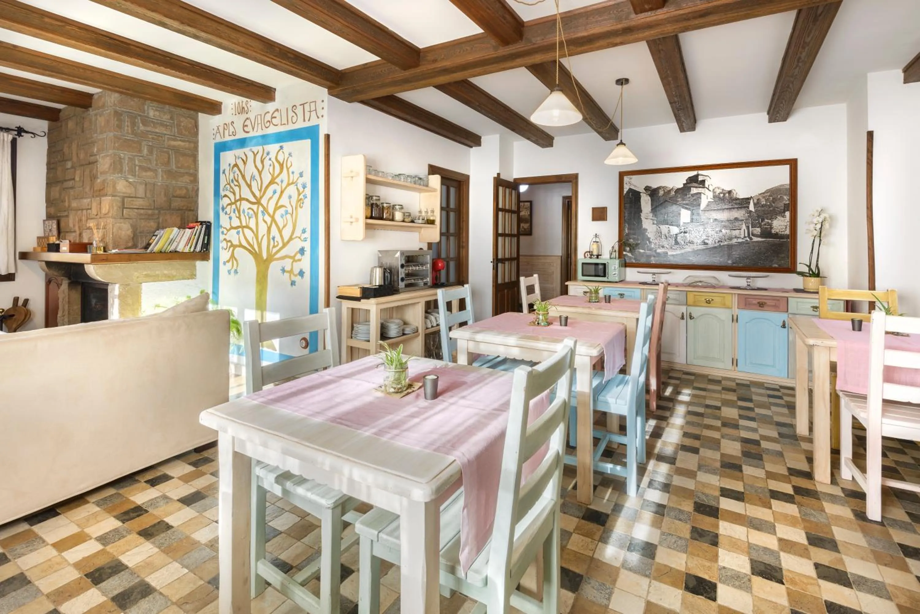 Restaurant/places to eat in Hotel Rural El Mirador de los Pirineos