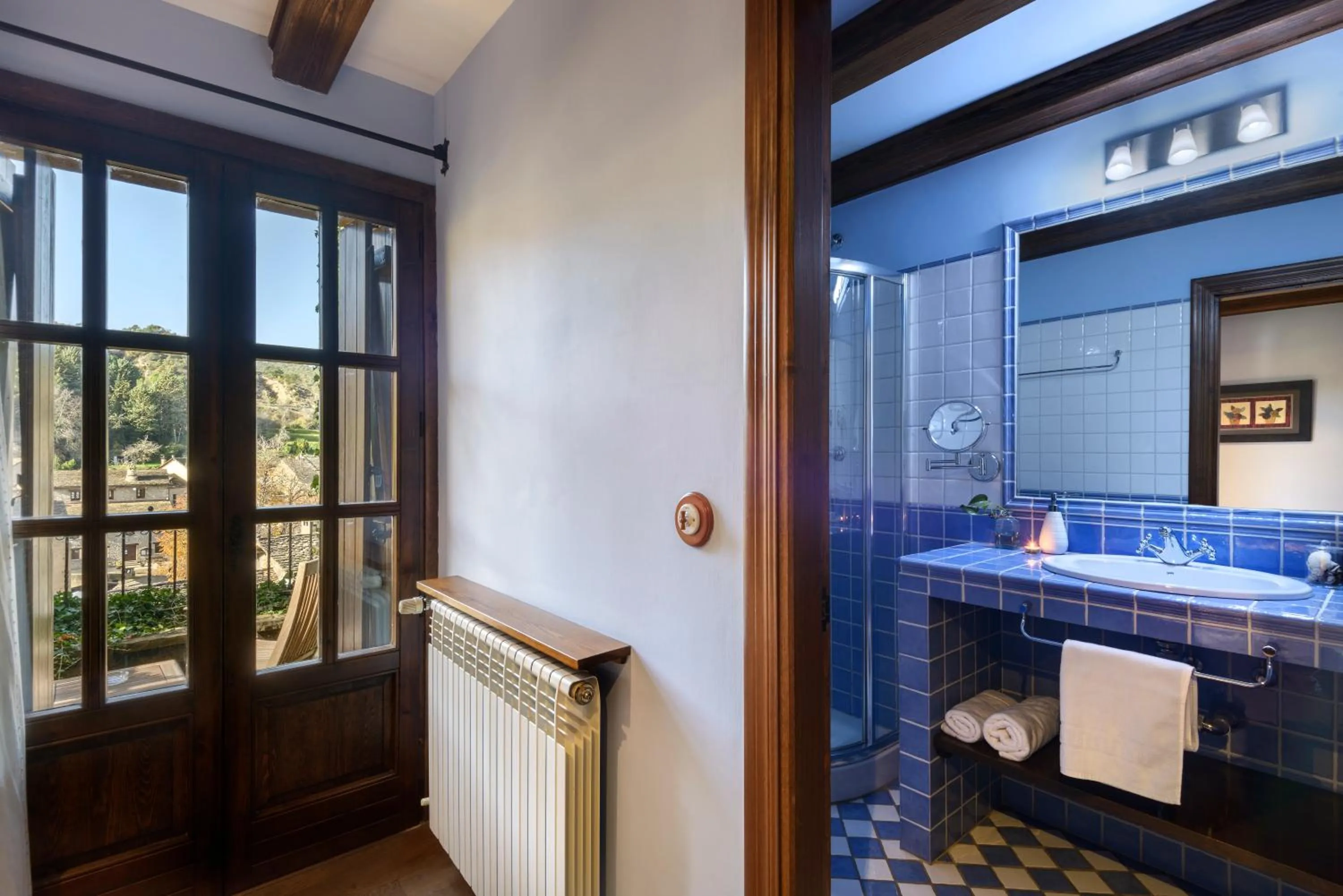 Bathroom in Hotel Rural El Mirador de los Pirineos