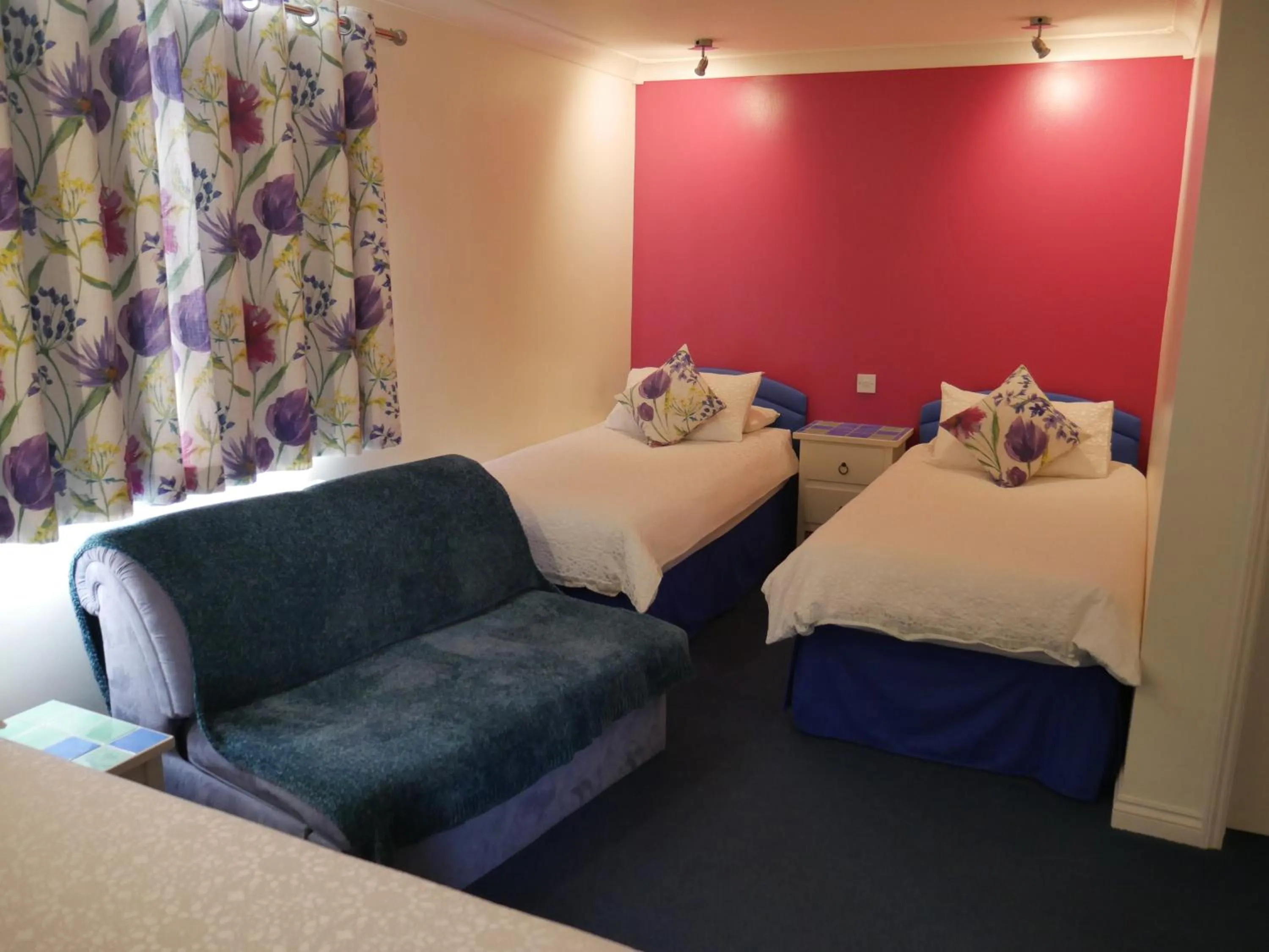 Bed in Little Bullocks Farm