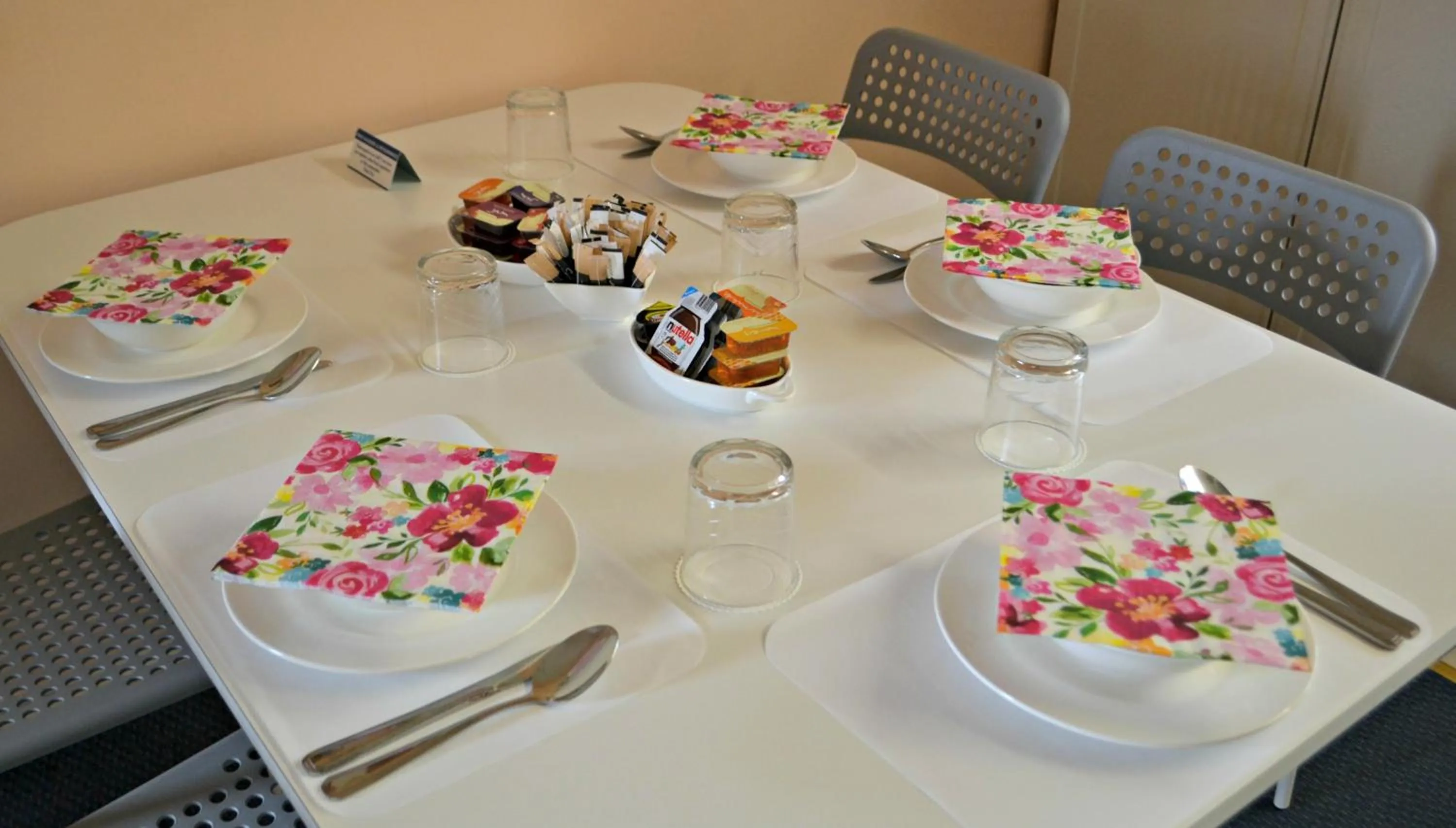 Coffee/tea facilities in Little Bullocks Farm