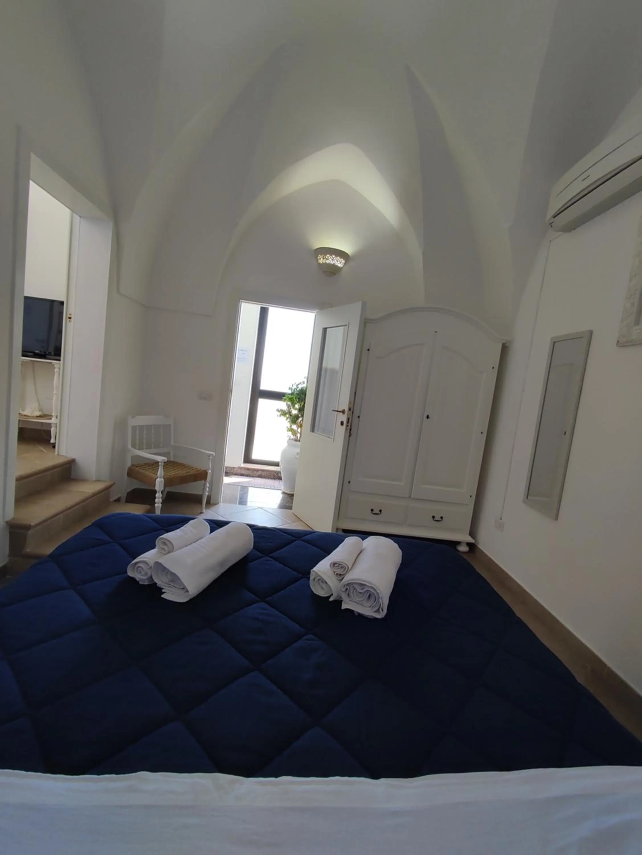 Bed in B&B Punta Cutieri