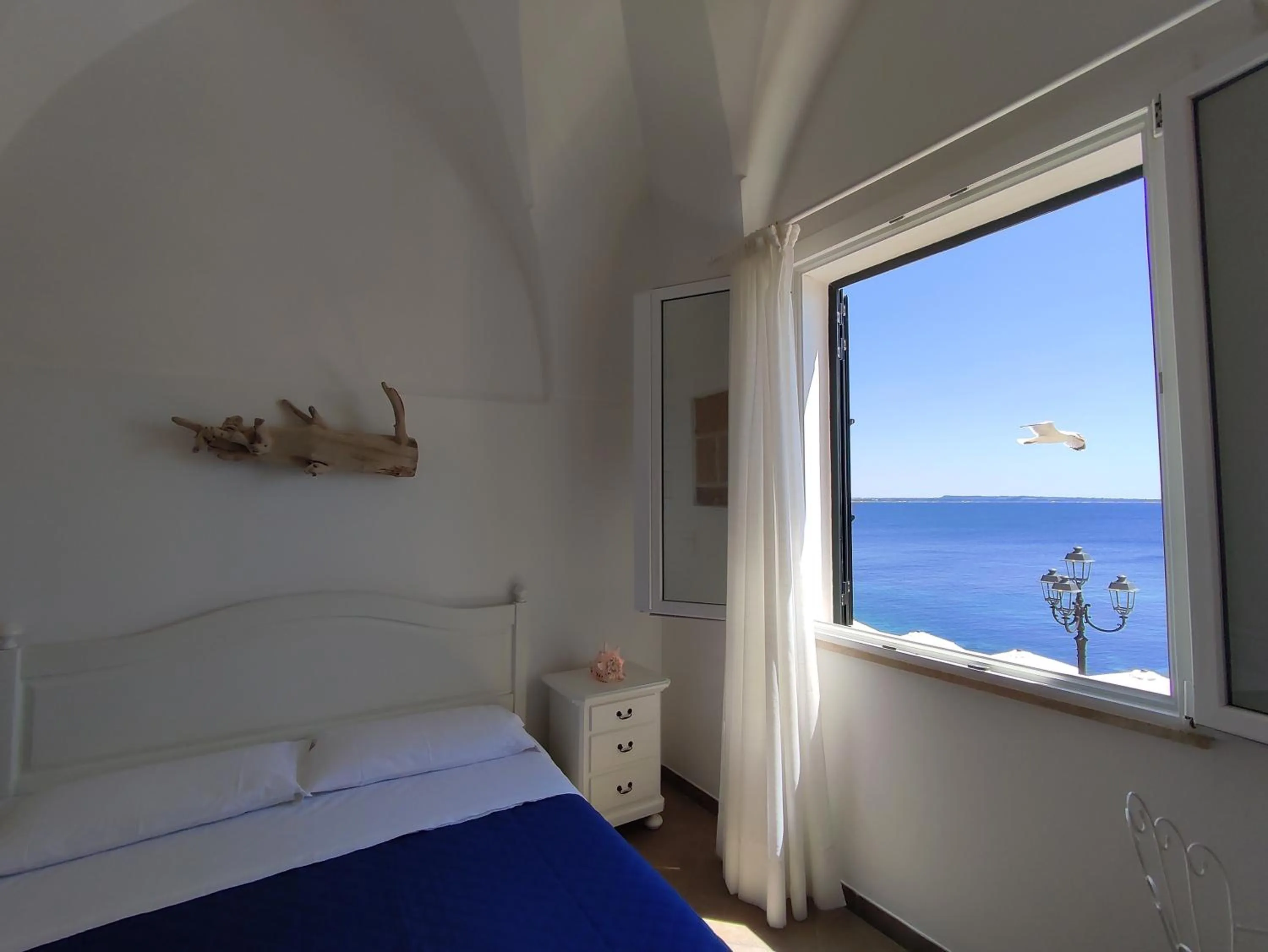 Bed in B&B Punta Cutieri